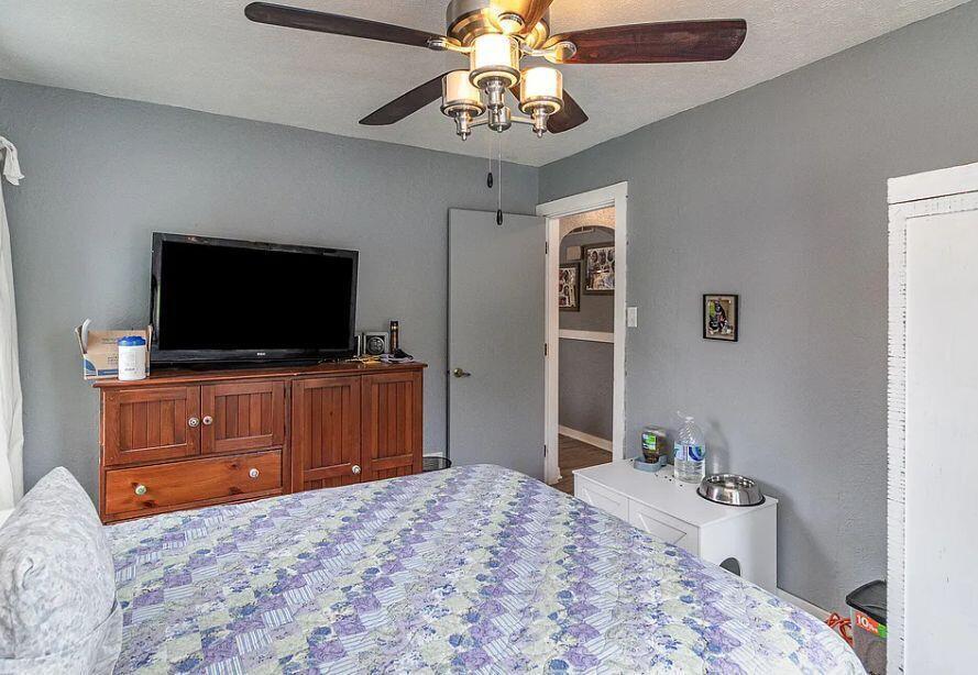312 Wilshire Avenue, Michigan City, IN 46360; Image #17