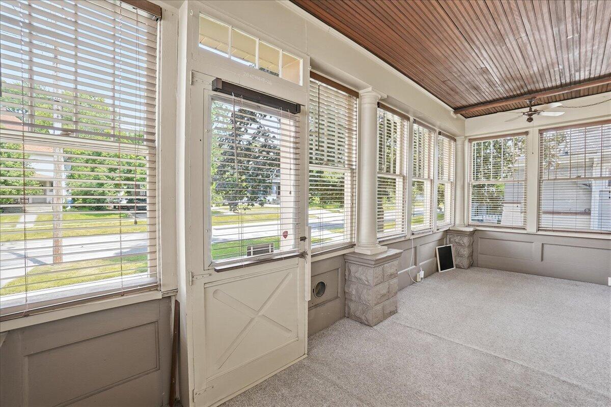 317 S East Street, Crown Point, IN 46307; Image #2