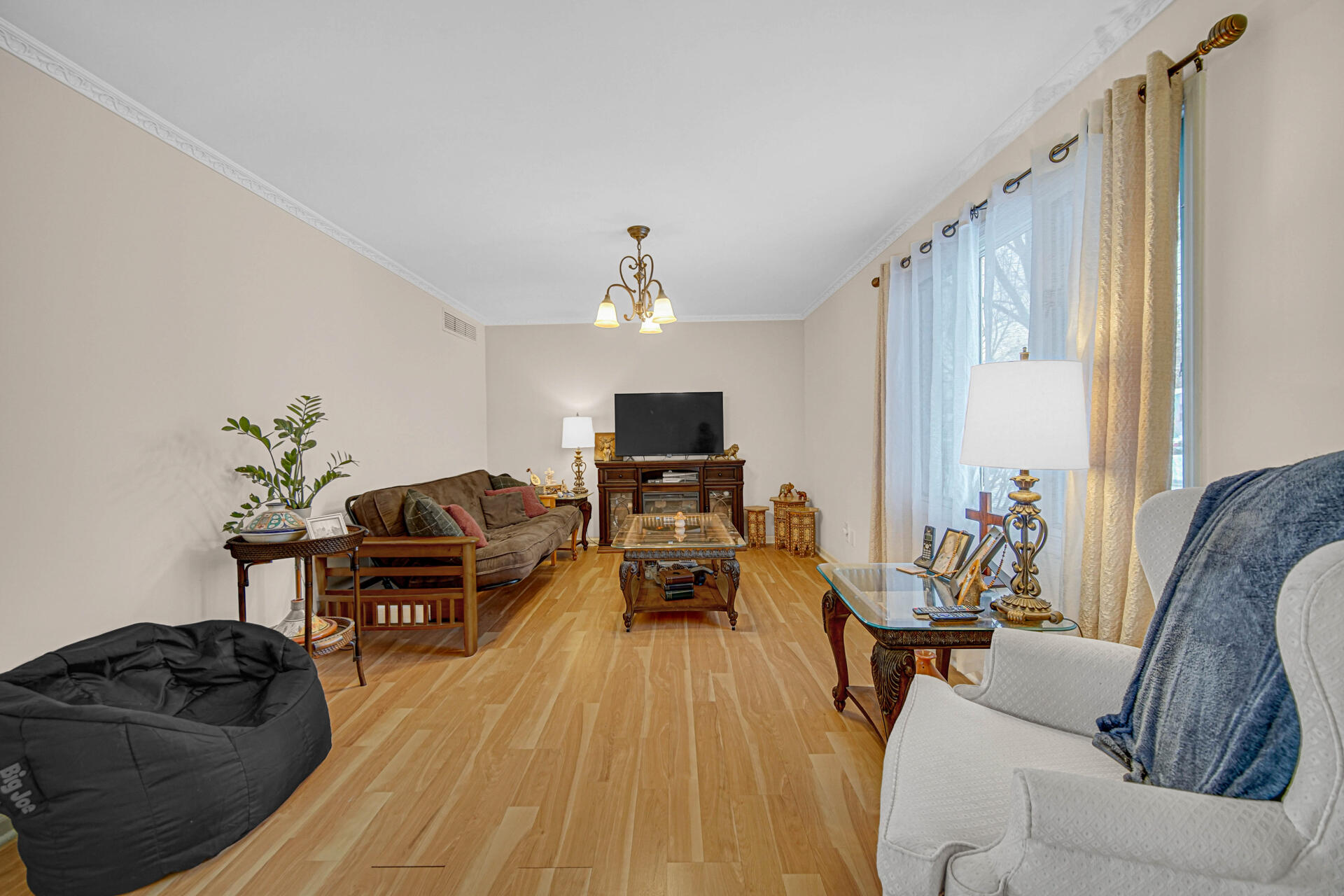7933 Jefferson Avenue, Munster, IN #4b, 46321; Image #4