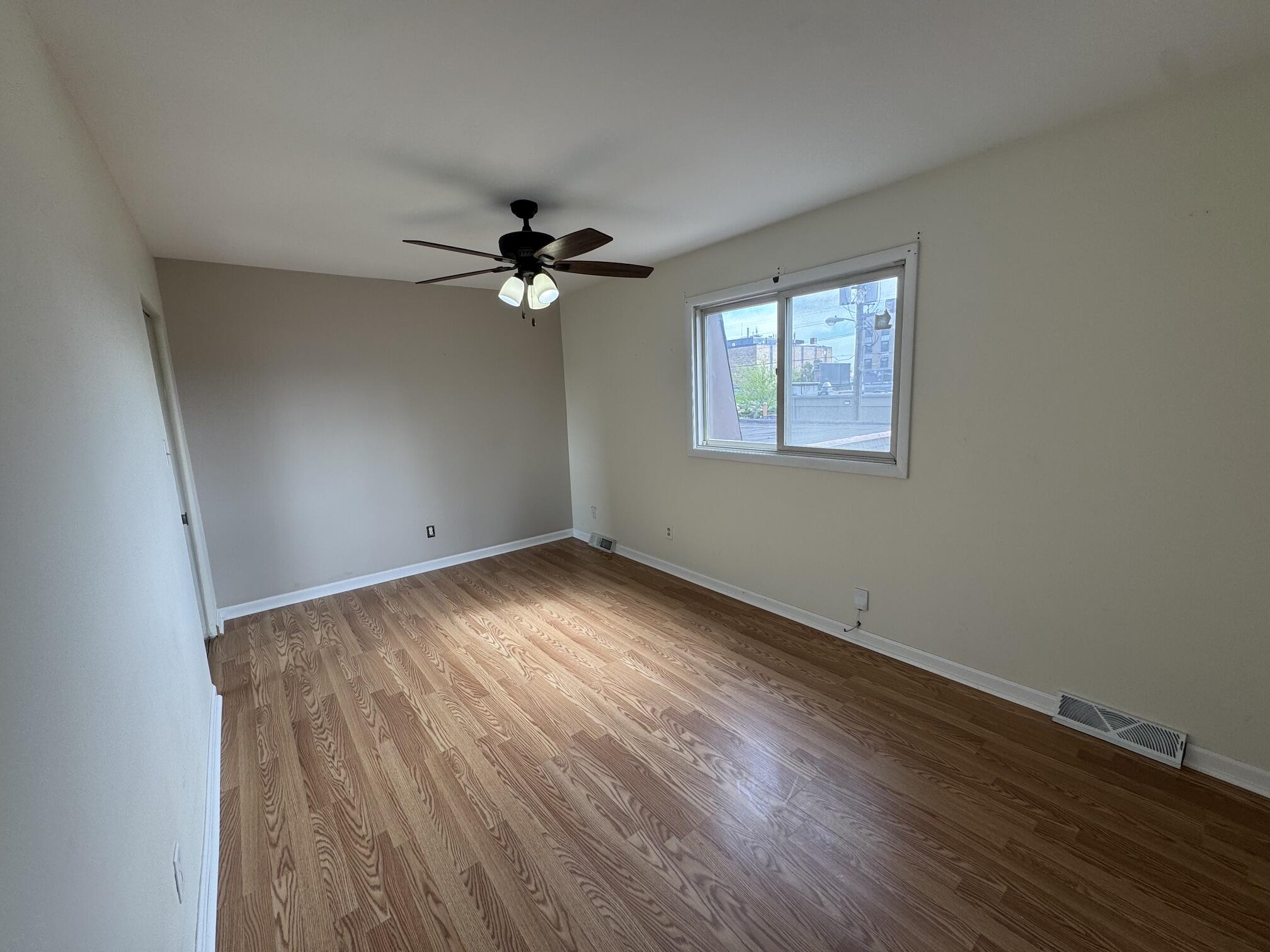 7933 Jefferson Avenue, Munster, IN #4b, 46321; Image #8
