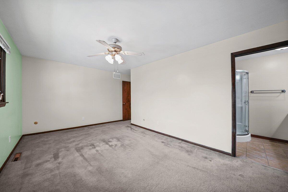 1045 Heather Lane, Munster, IN 46321; Image #18
