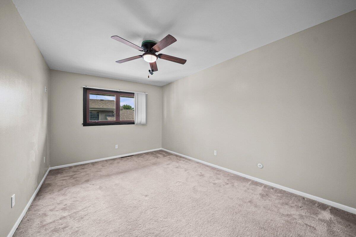 1045 Heather Lane, Munster, IN 46321; Image #19
