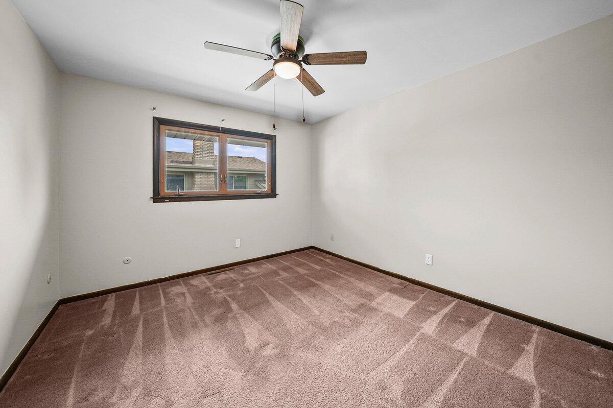 1045 Heather Lane, Munster, IN 46321; Image #21