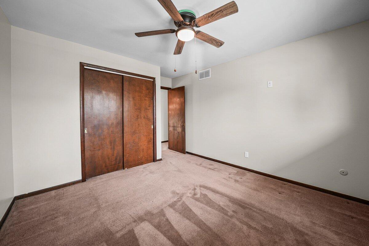1045 Heather Lane, Munster, IN 46321; Image #22