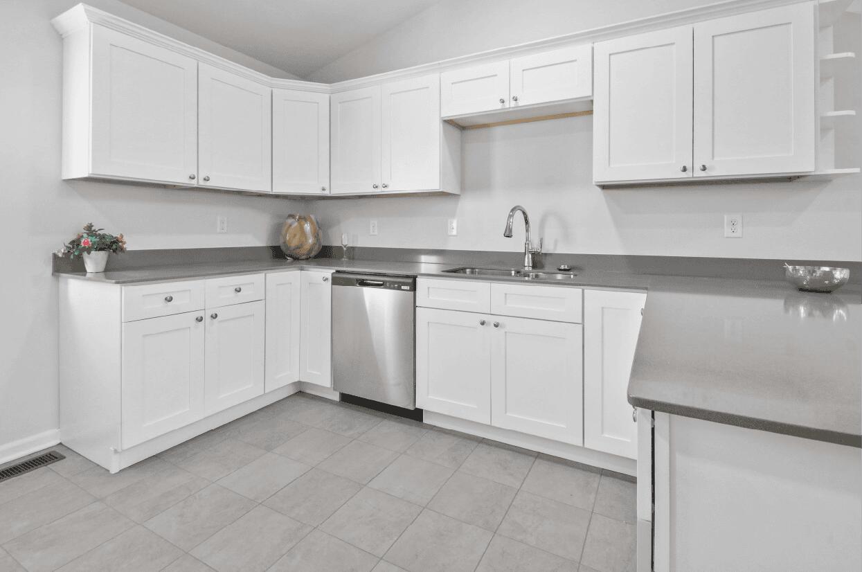8251 Aviana Avenue, Merrillville, IN 46410; Image #5