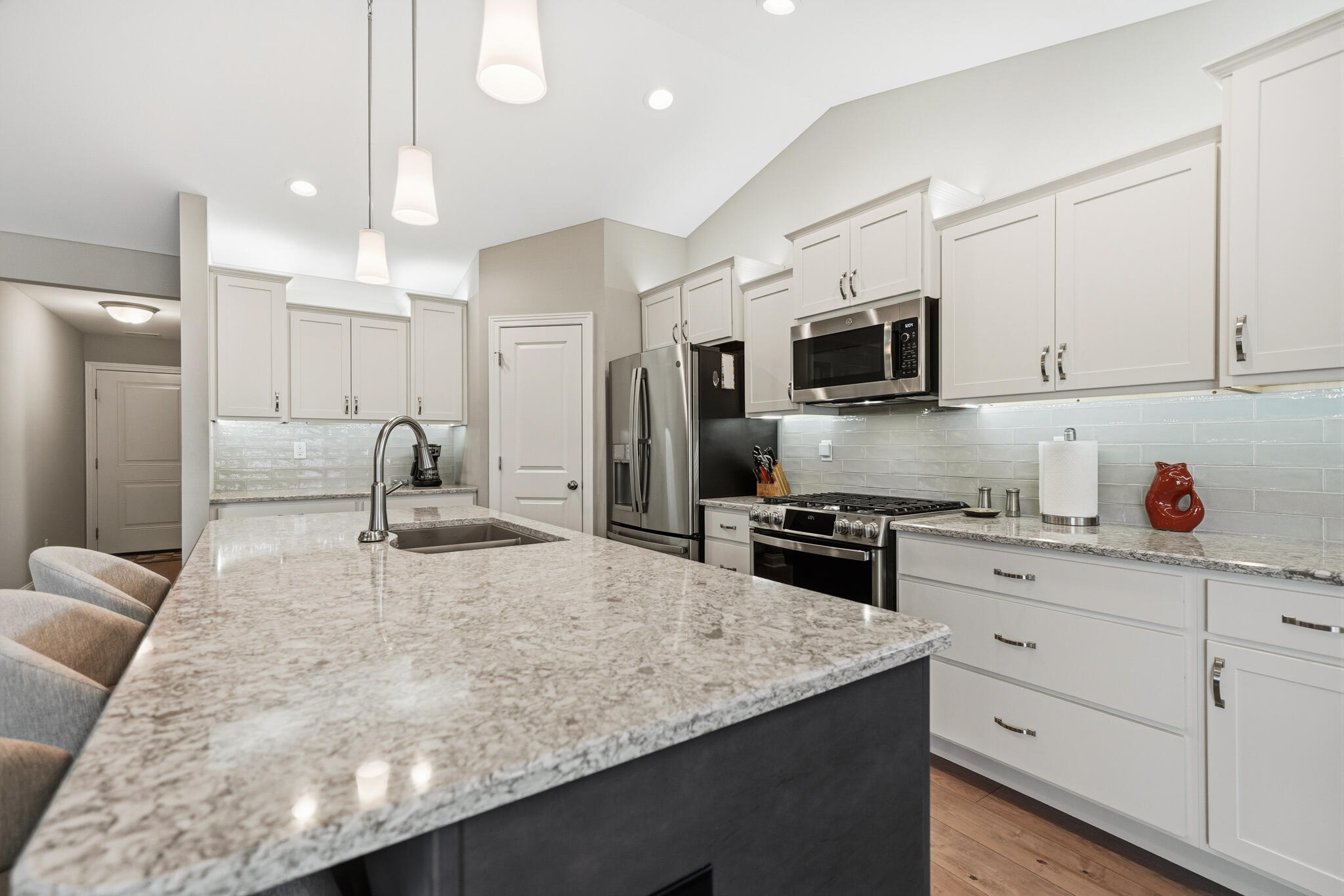 8588 Larkspur Terrace, St. John, IN 46373; Image #14
