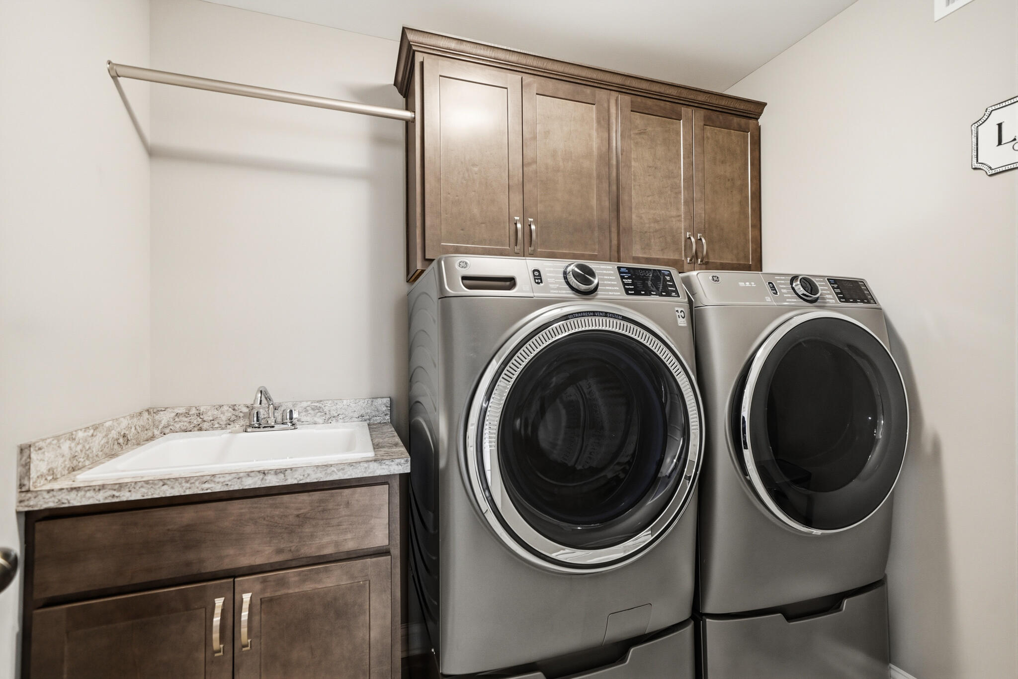 8588 Larkspur Terrace, St. John, IN 46373; Image #34