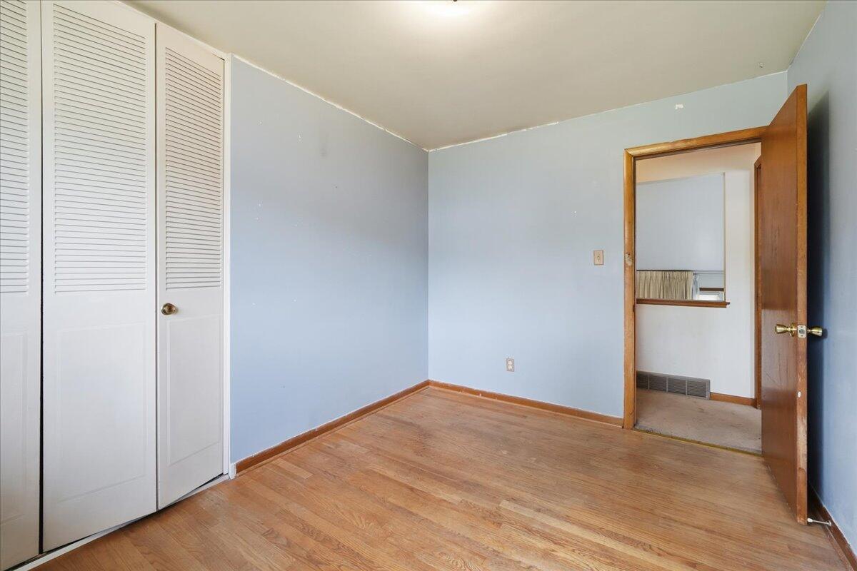981 W 69th Place, Merrillville, IN 46410; Image #18