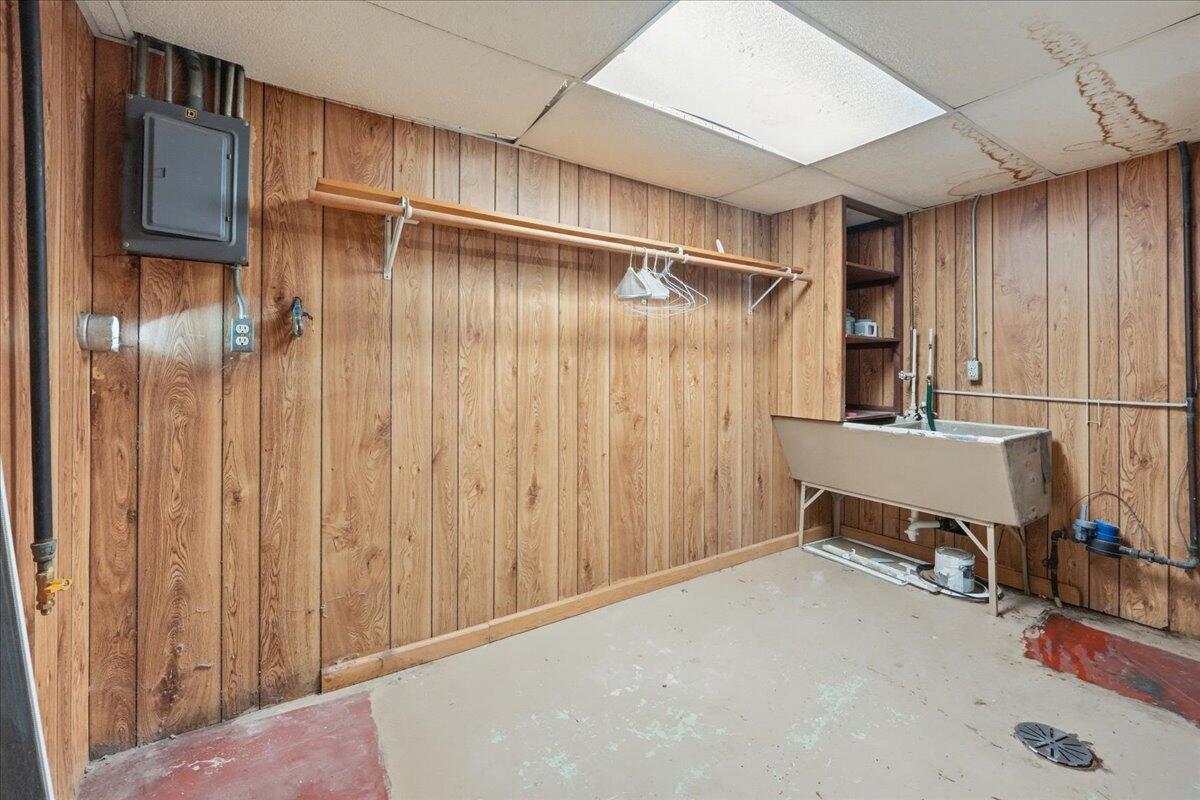 981 W 69th Place, Merrillville, IN 46410; Image #21