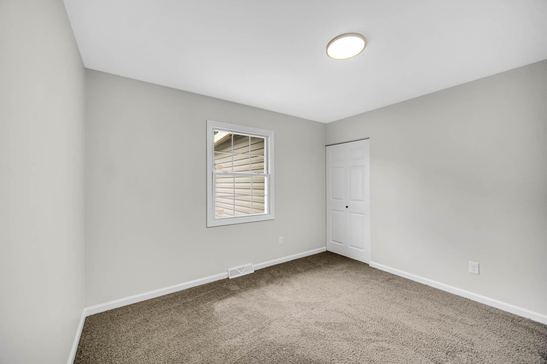 6323 Tennessee Avenue, Hammond, IN 46323; Image #11