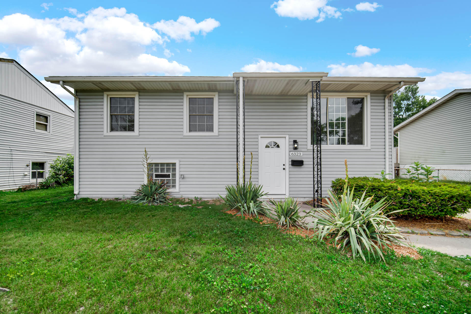 6323 Tennessee Avenue, Hammond, IN 46323; Image #2