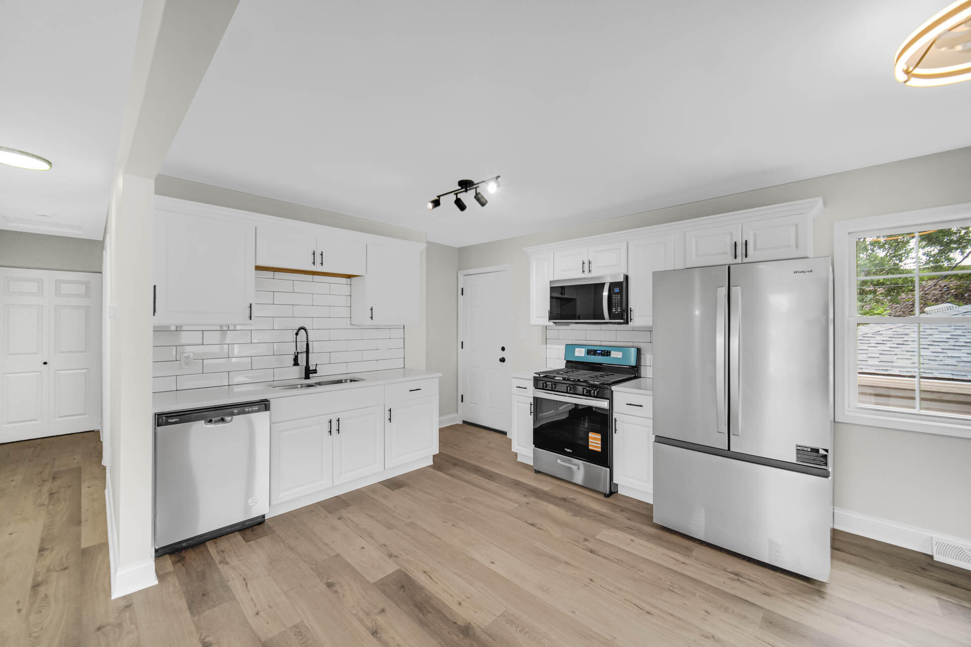 6323 Tennessee Avenue, Hammond, IN 46323; Image #5