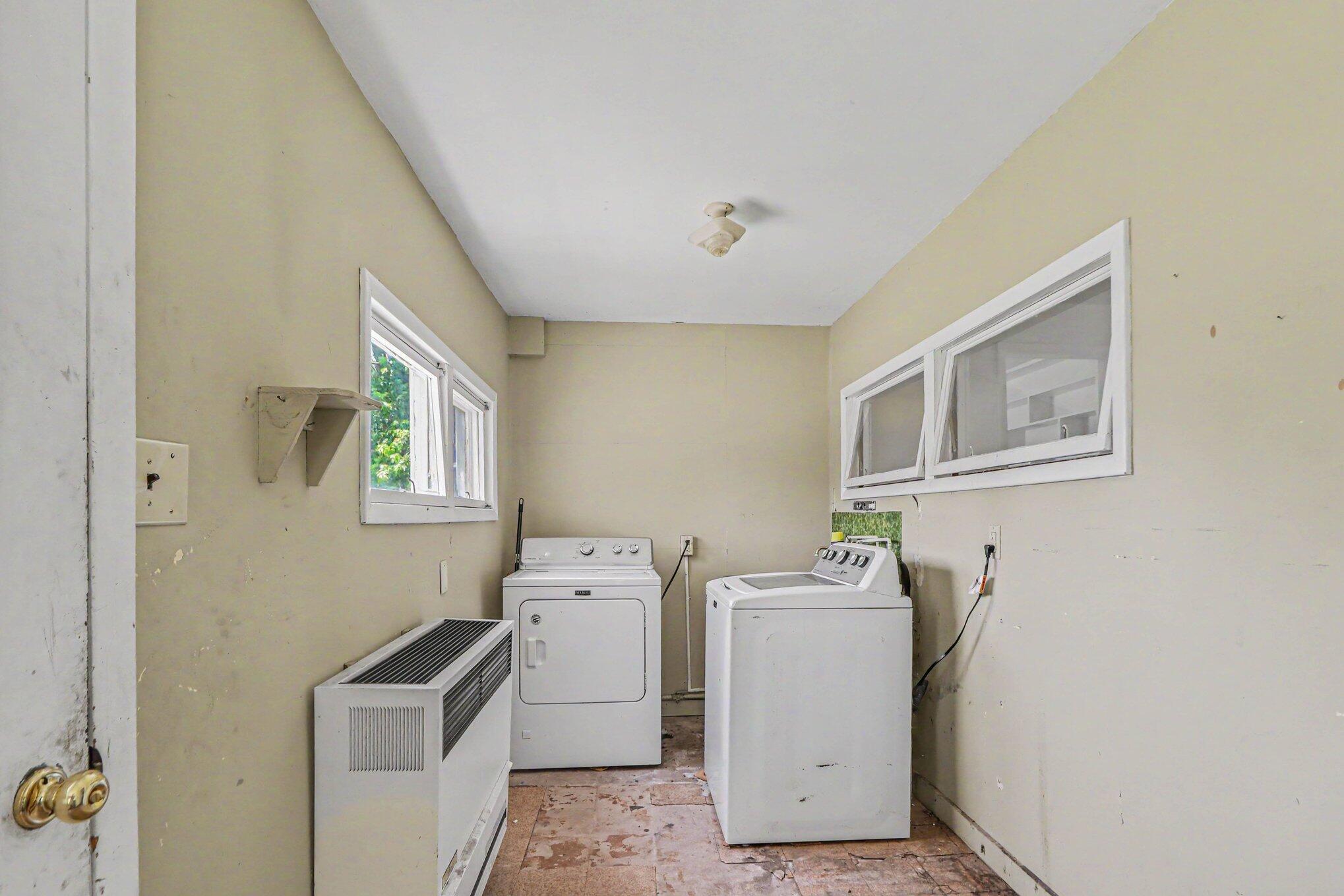 201 N Taylor Street, Hebron, IN 46341; Image #10