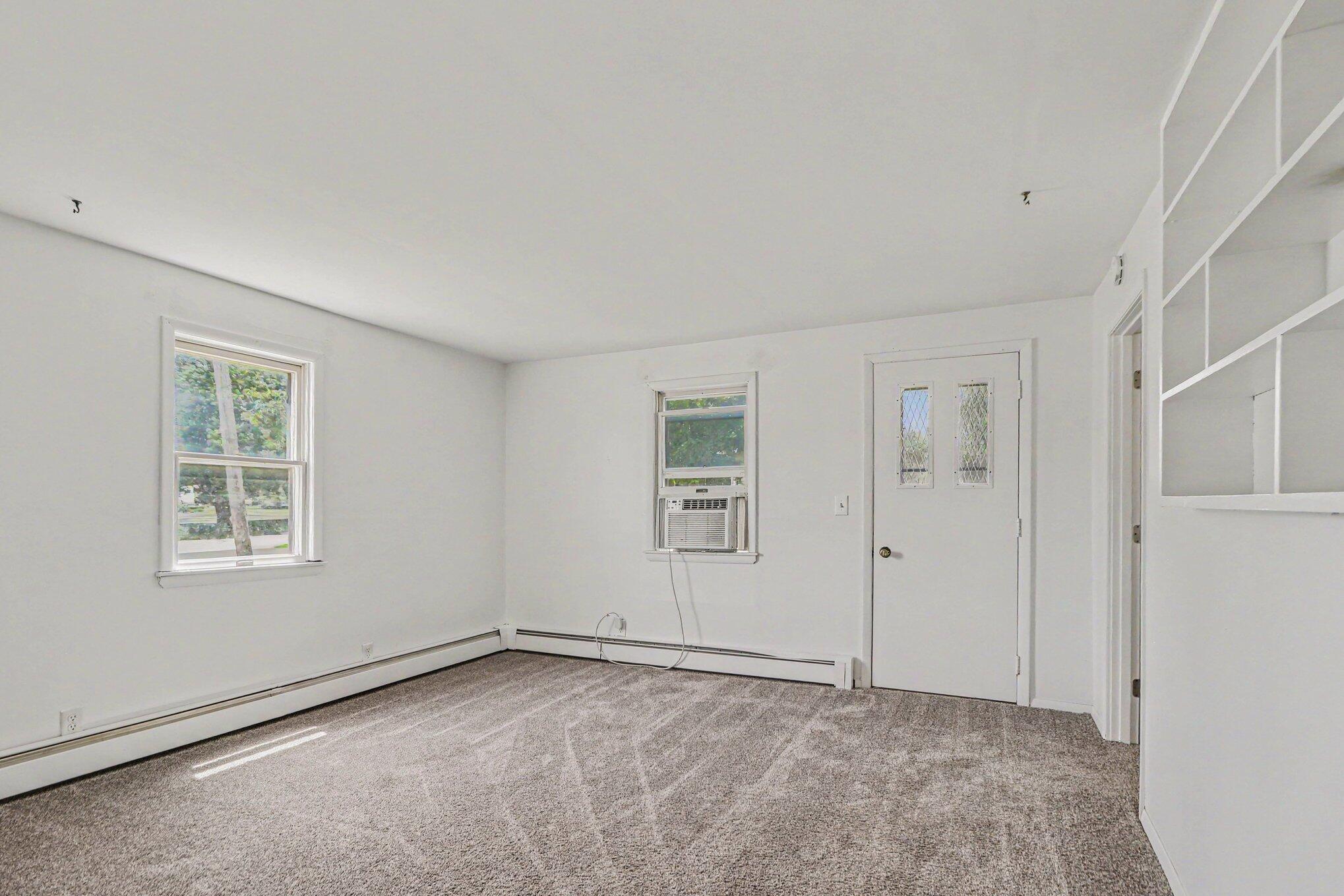 201 N Taylor Street, Hebron, IN 46341; Image #3