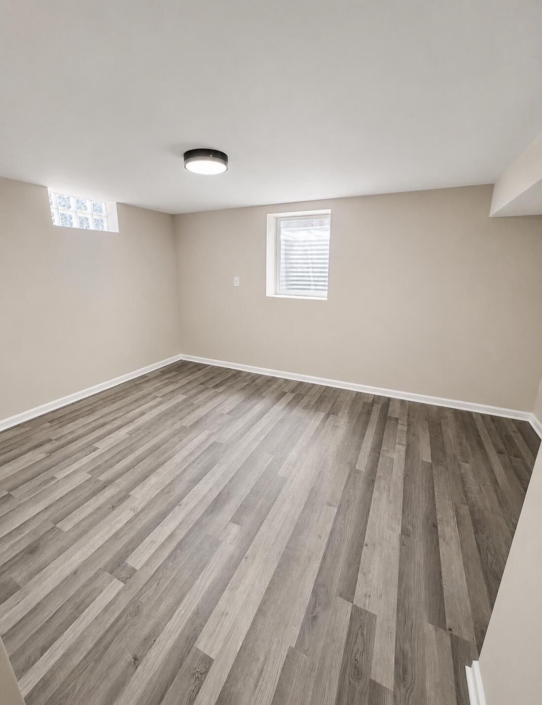 6747 Birch Place, Gary, IN 46403; Image #7