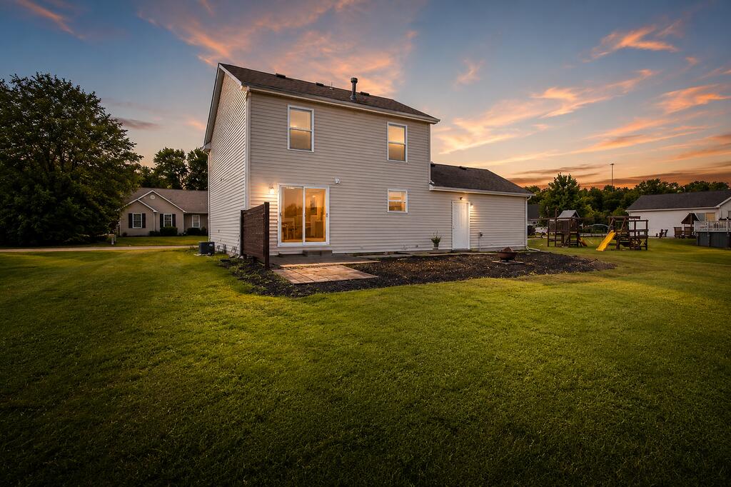 204 Walnut Crossing Drive, Walkerton, IN 46574; Image #4