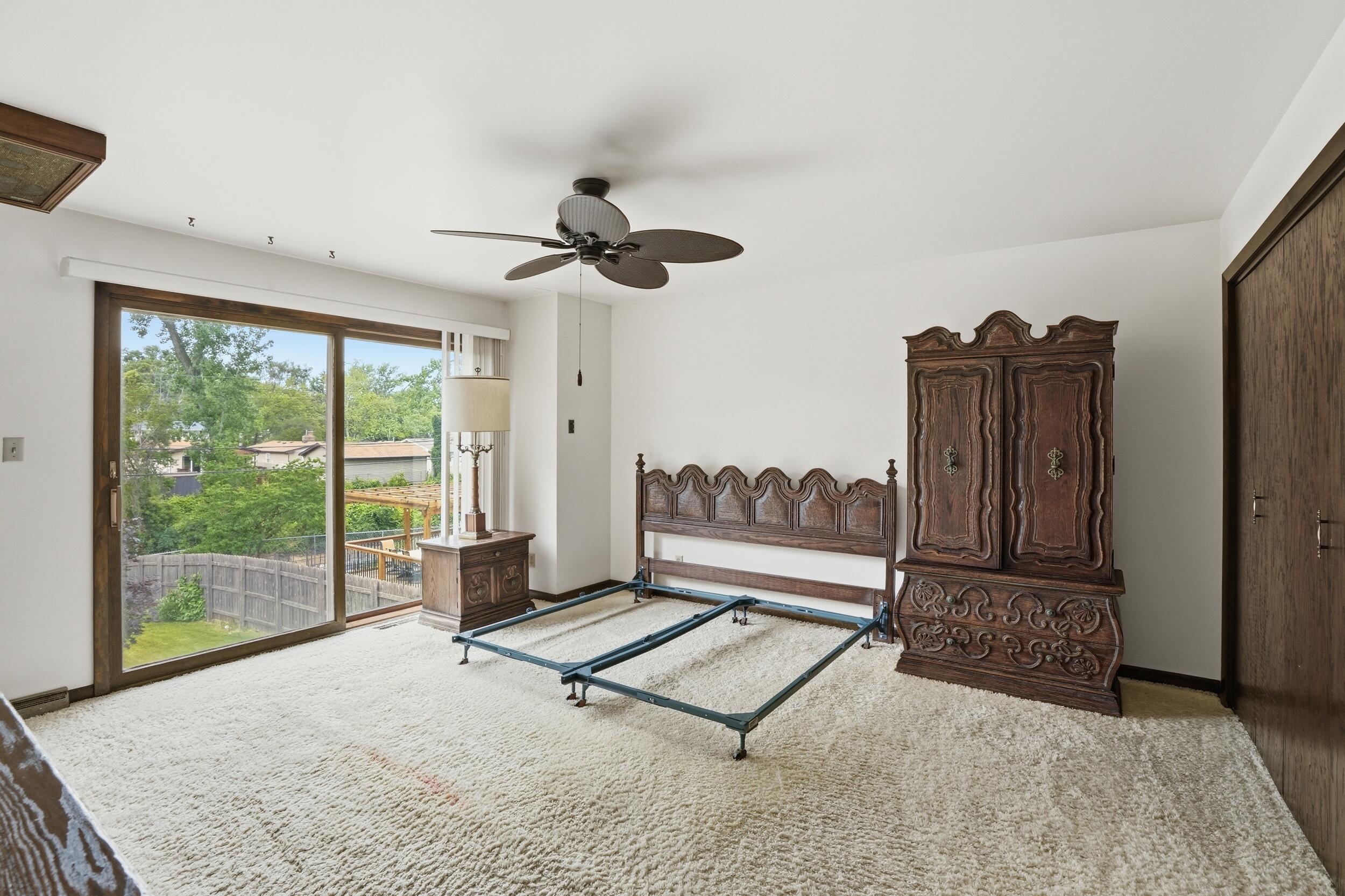 9300 Chestnut Lane, Munster, IN 46321; Image #18