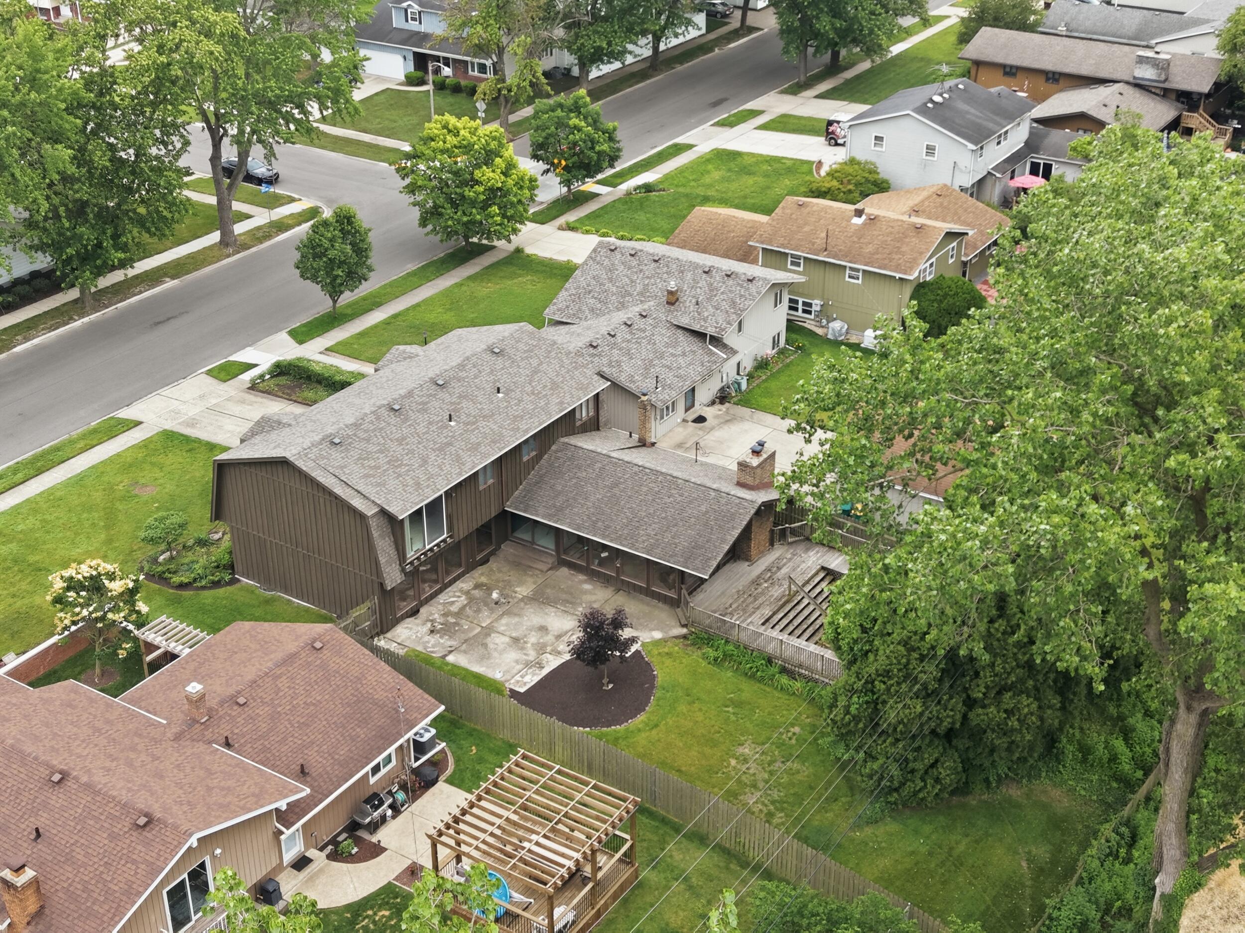 9300 Chestnut Lane, Munster, IN 46321; Image #5