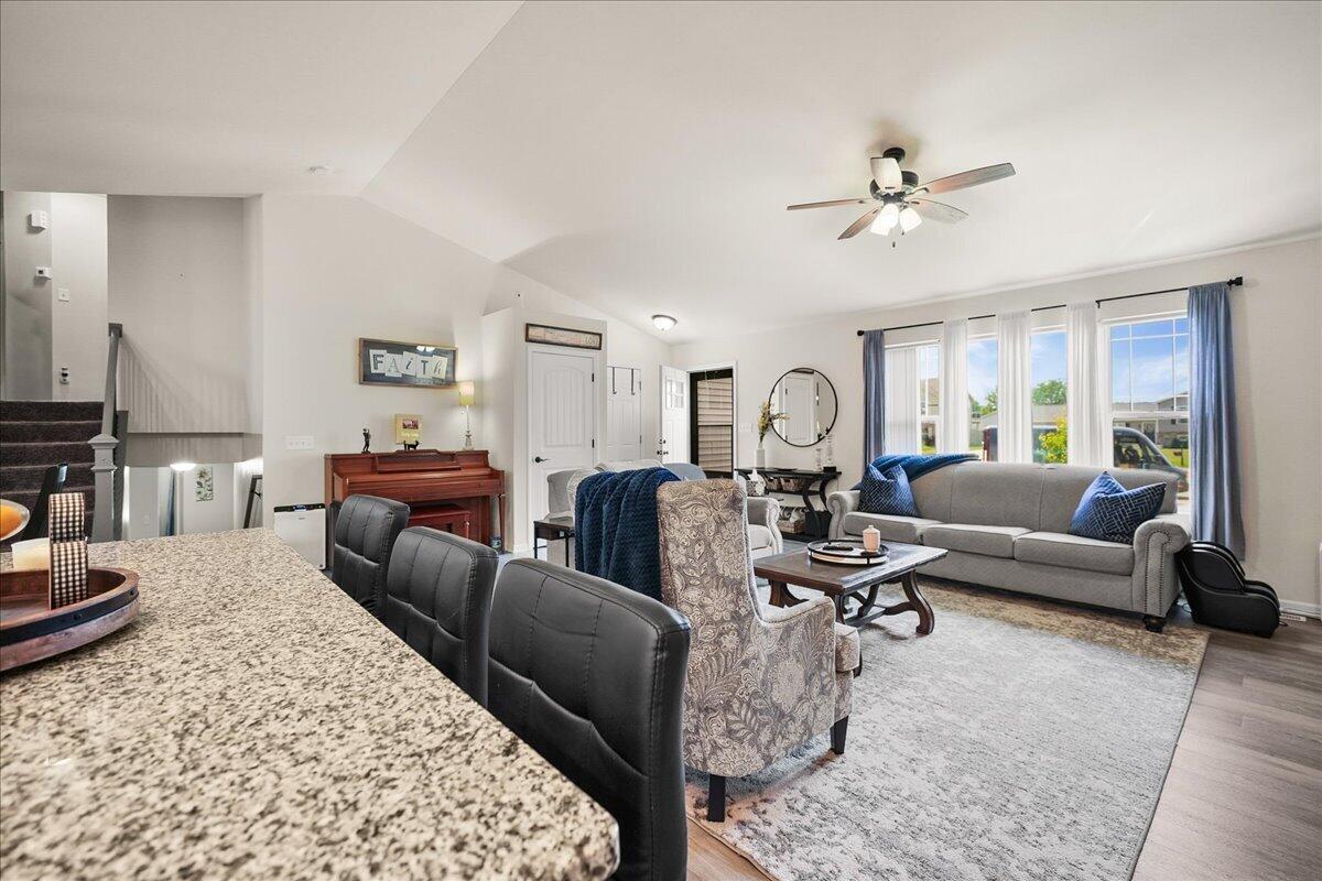 685 Friars Green, Valparaiso, IN 46385; Image #6