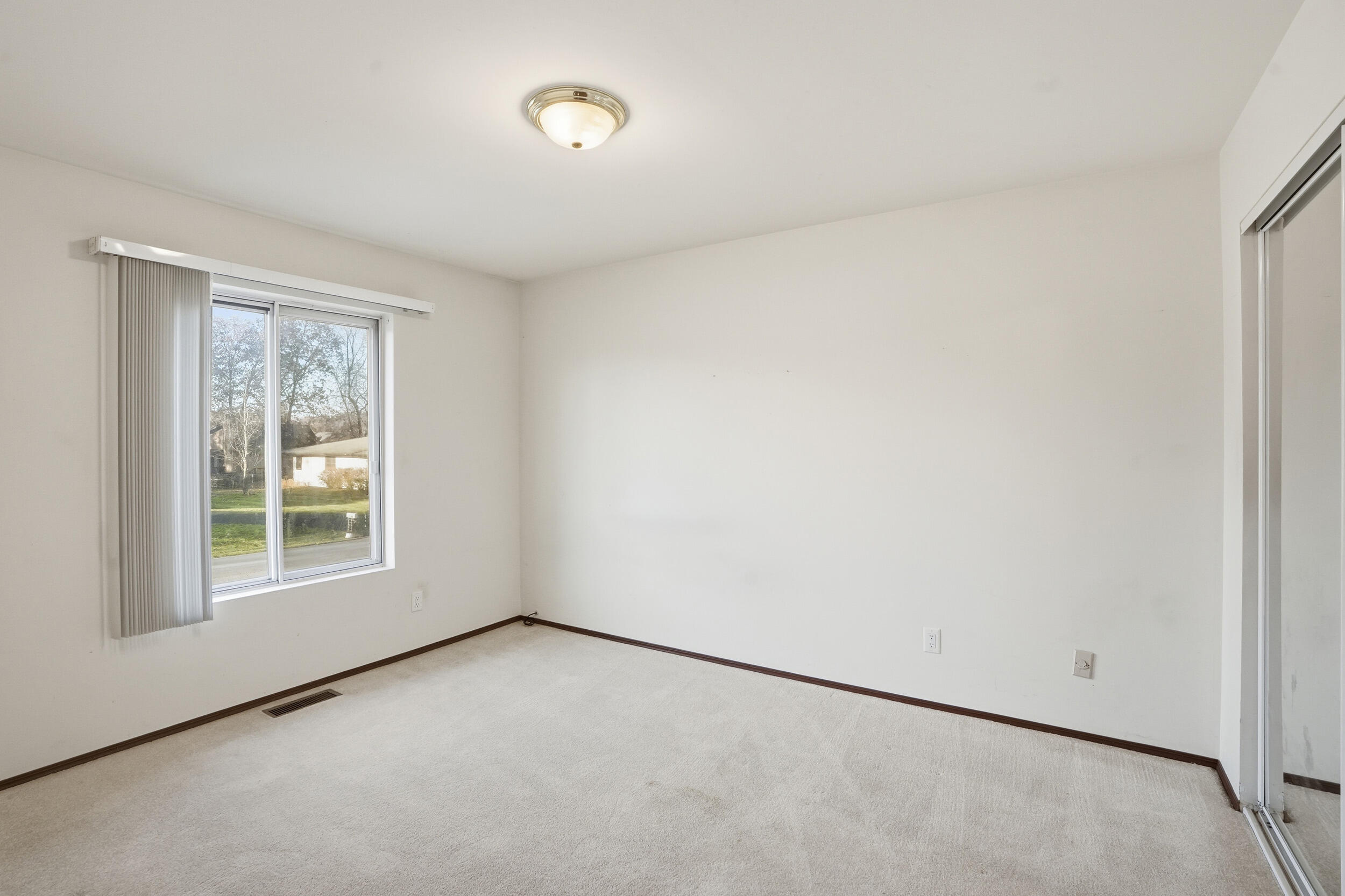 4142 Augusta Drive, Crown Point, IN 46307; Image #13