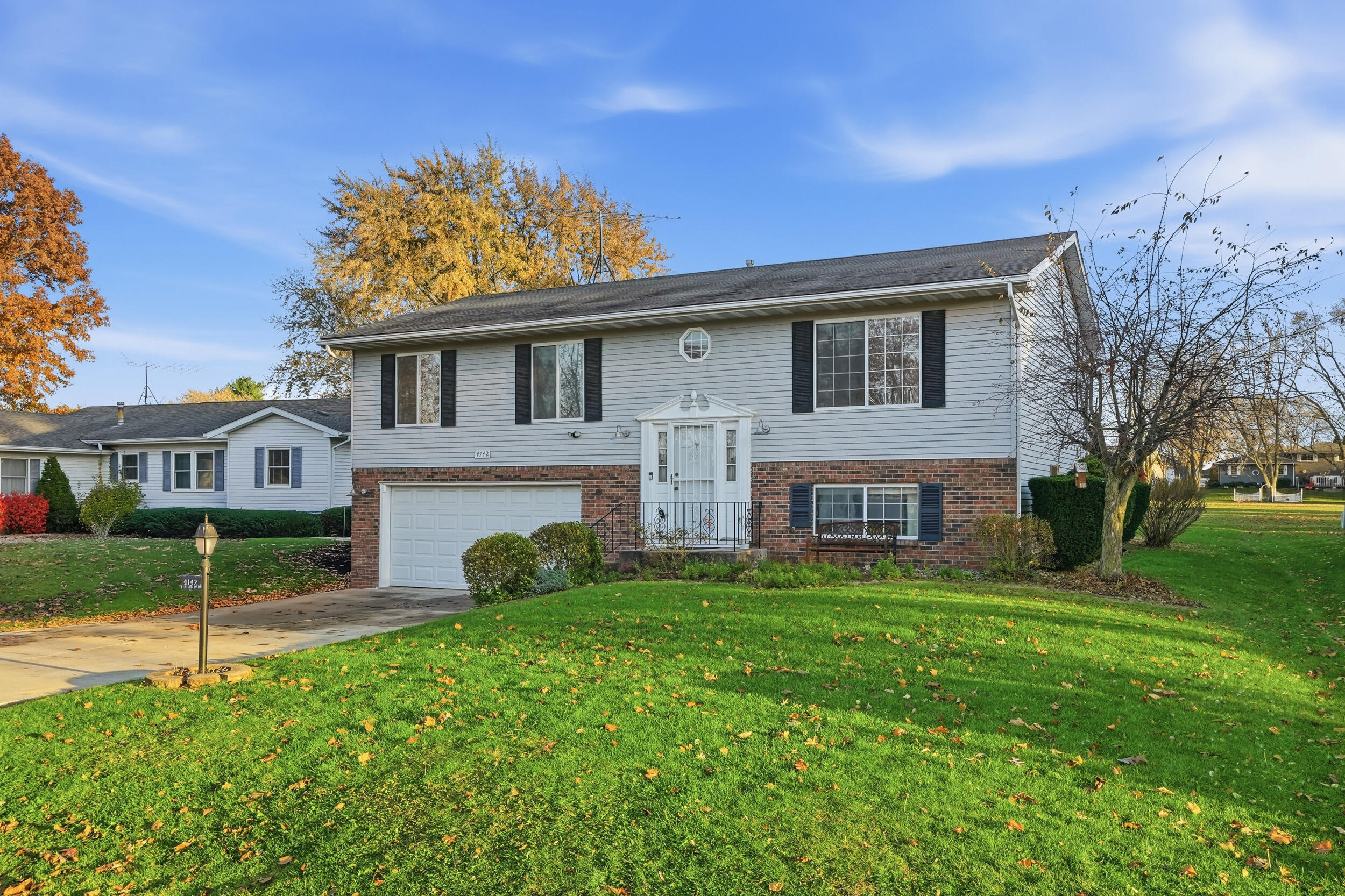 4142 Augusta Drive, Crown Point, IN 46307; Image #2
