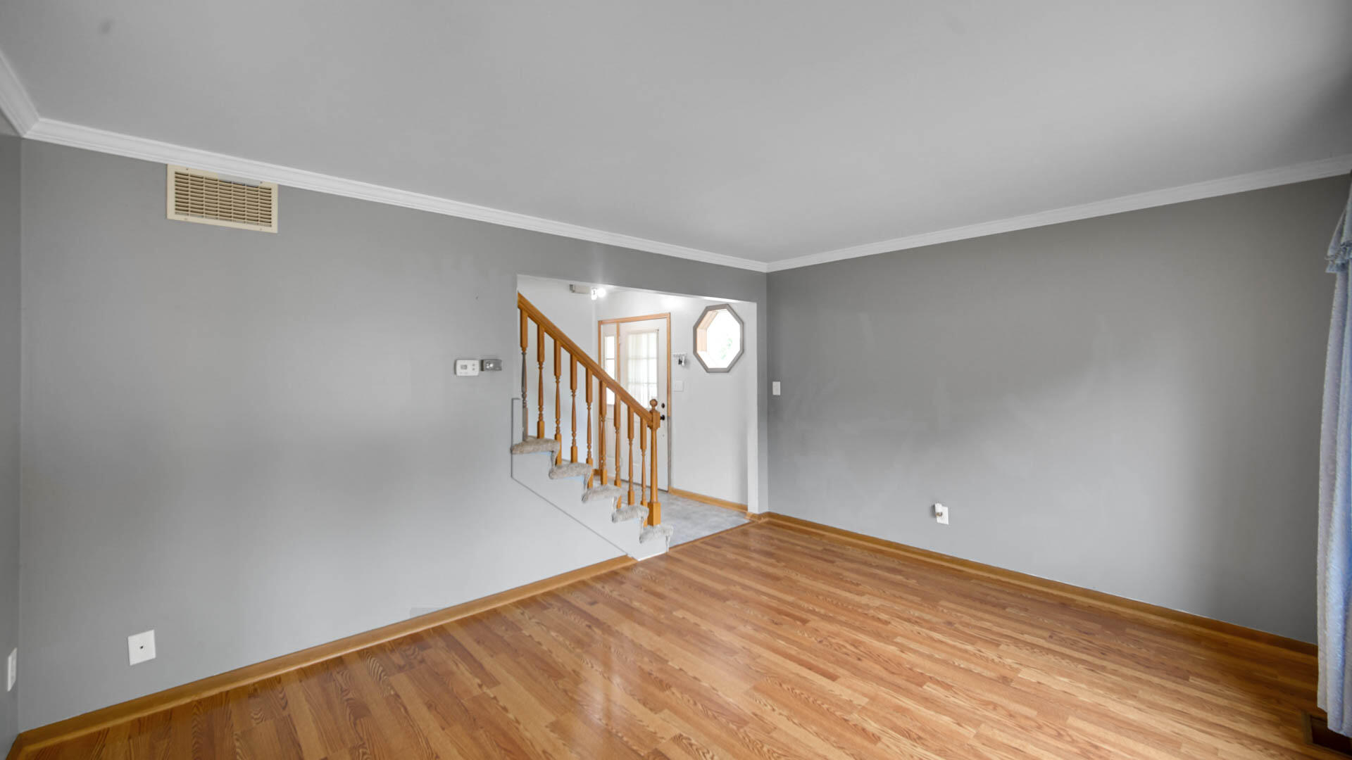 3620 Highway Avenue, Highland, IN 46322; Image #4
