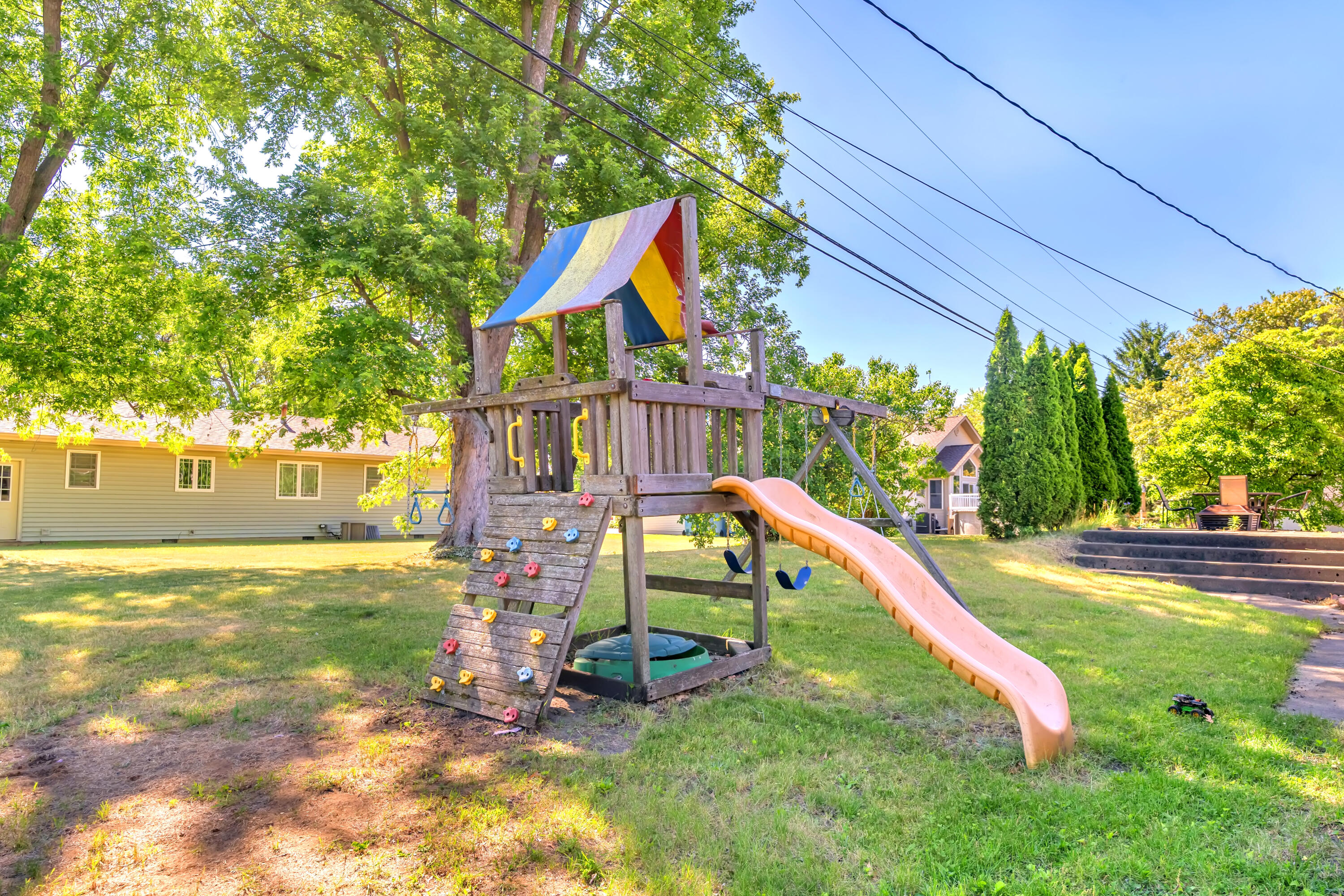 325 Cedar Street NW, DeMotte, IN 46310; Image #26