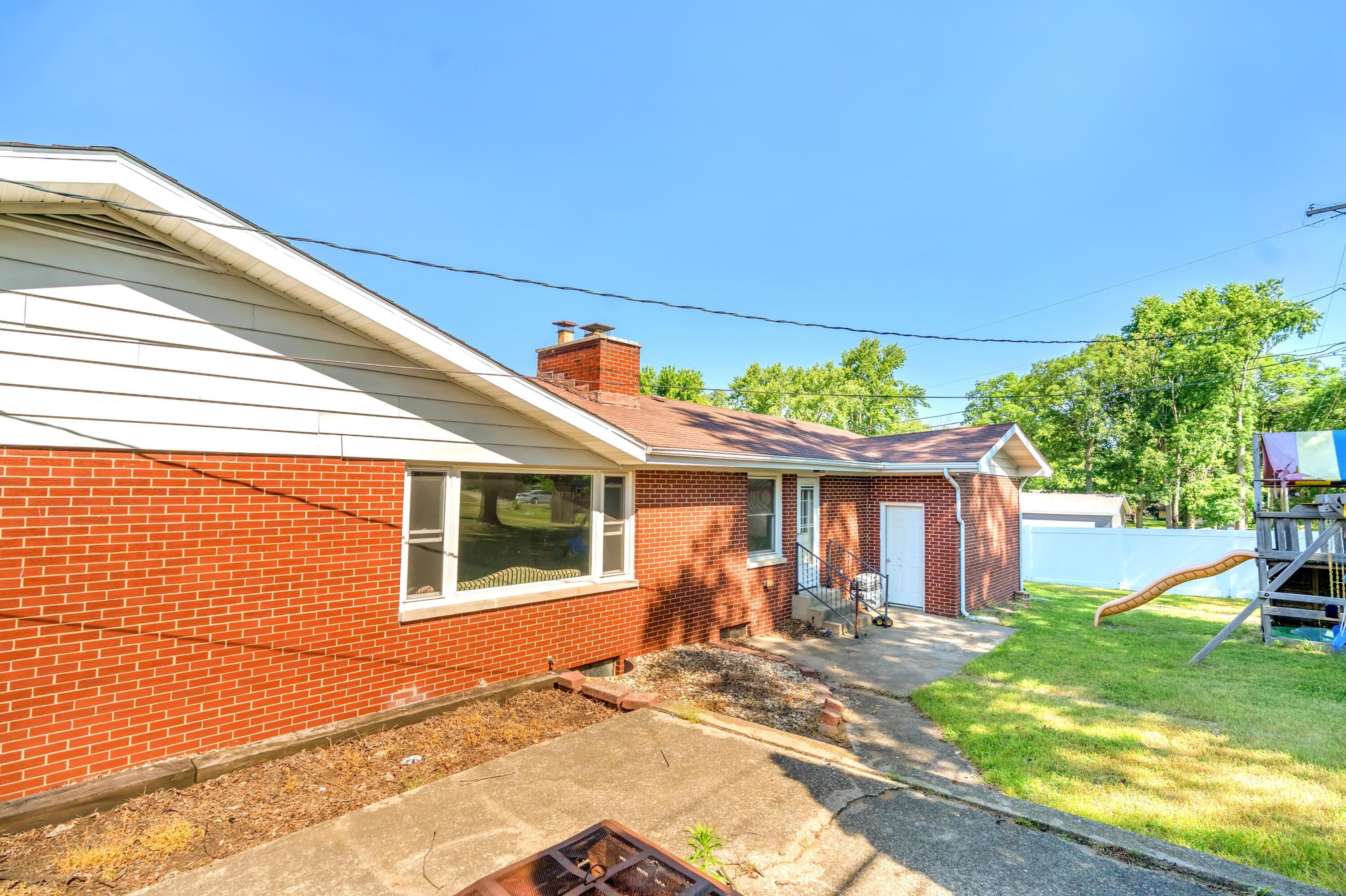 325 Cedar Street NW, DeMotte, IN 46310; Image #29