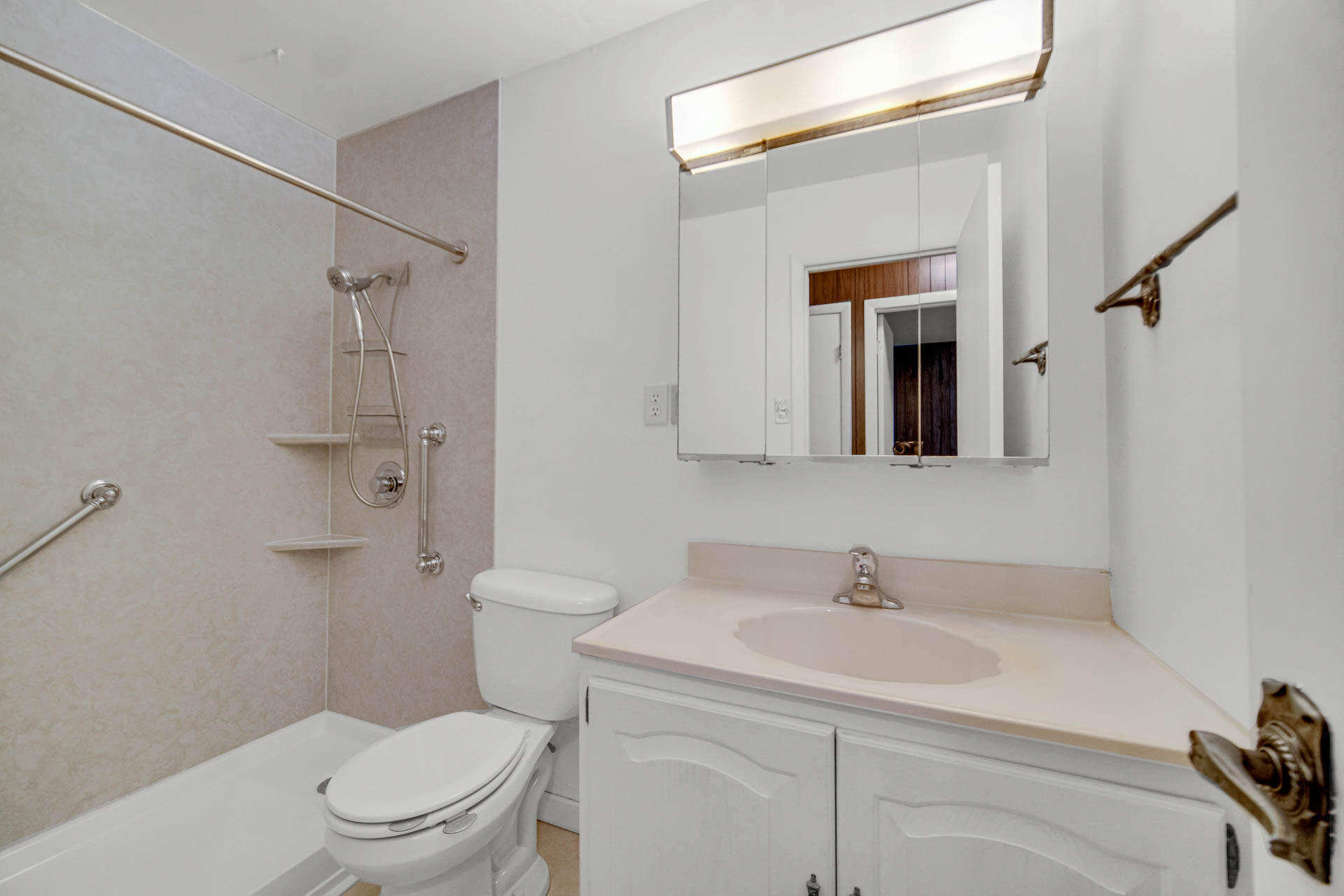 746 Imperial Road, Valparaiso, IN 46385; Image #6