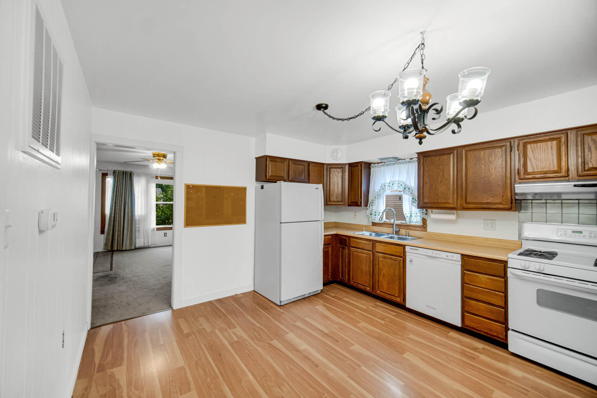 746 Imperial Road, Valparaiso, IN 46385; Image #9