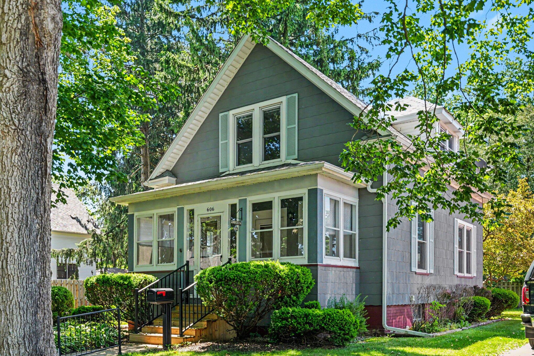 606 Division Street, La Porte, IN 46350; Image #2