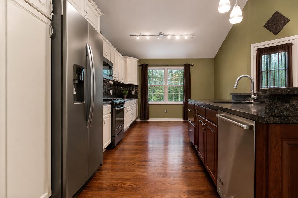 55802 Nature View Drive, New Carlisle, IN 46552; Image #10