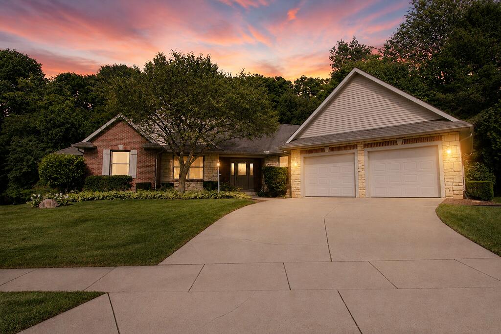 55802 Nature View Drive, New Carlisle, IN 46552; Image #4
