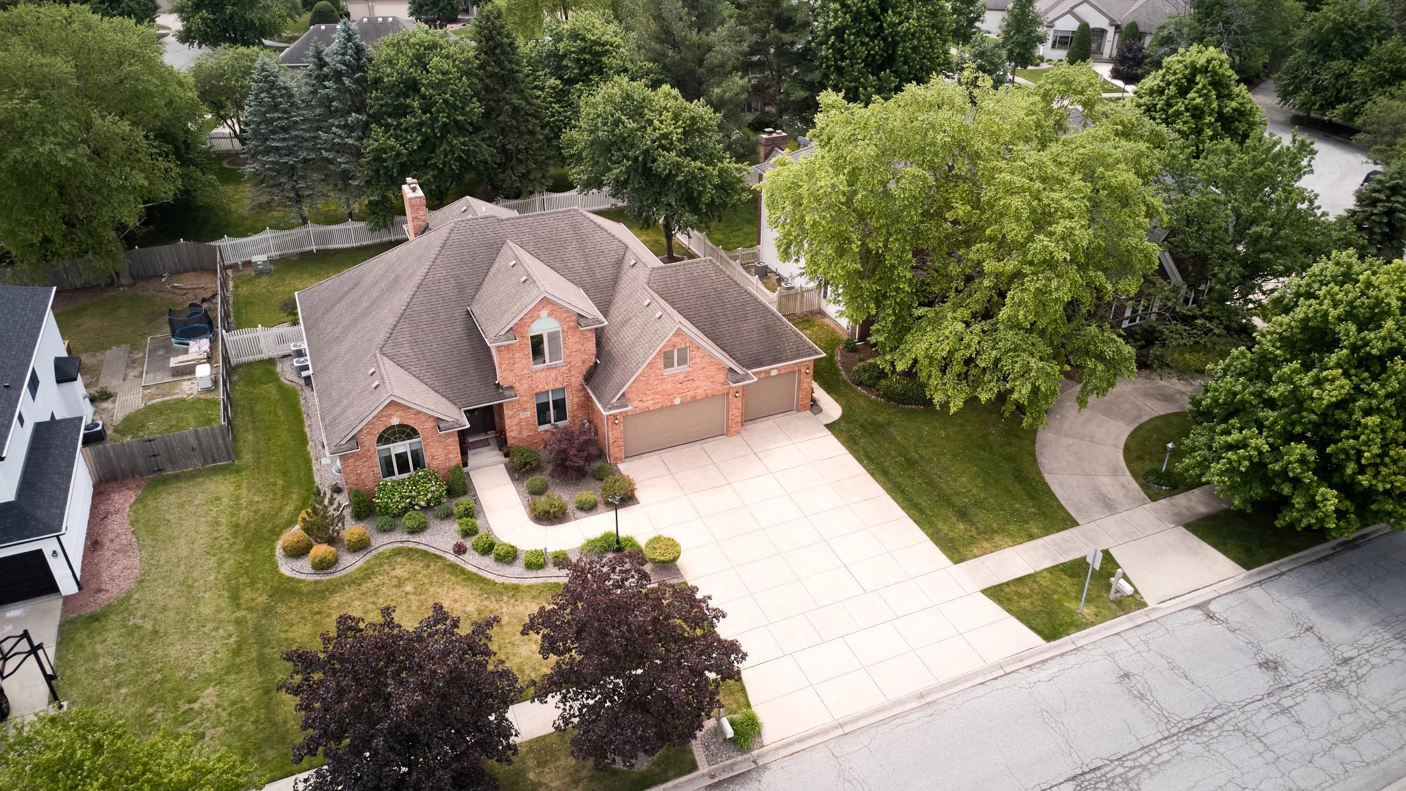 1916 Maplewood Lane, Munster, IN 46321; Image #54