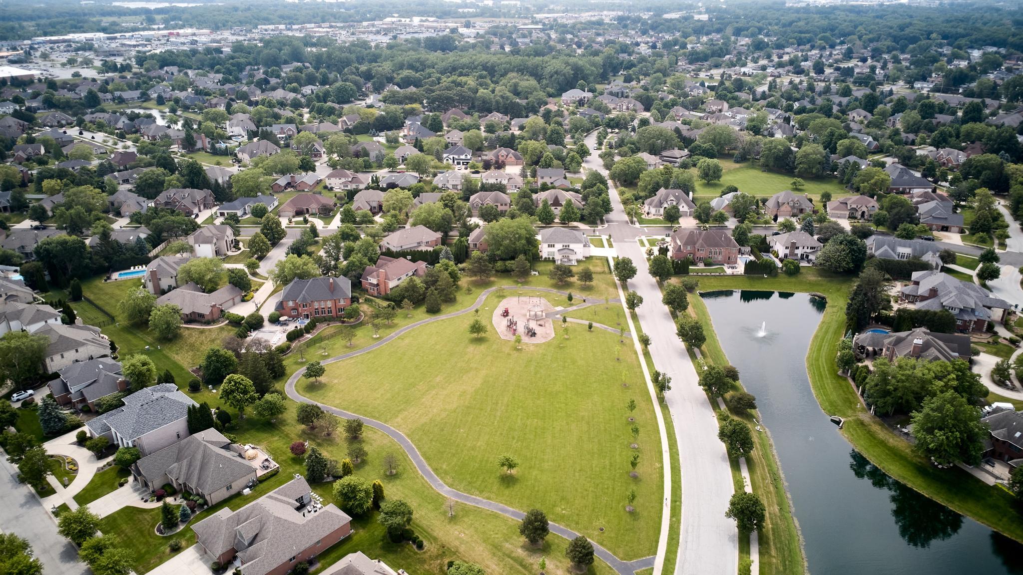 1916 Maplewood Lane, Munster, IN 46321; Image #56