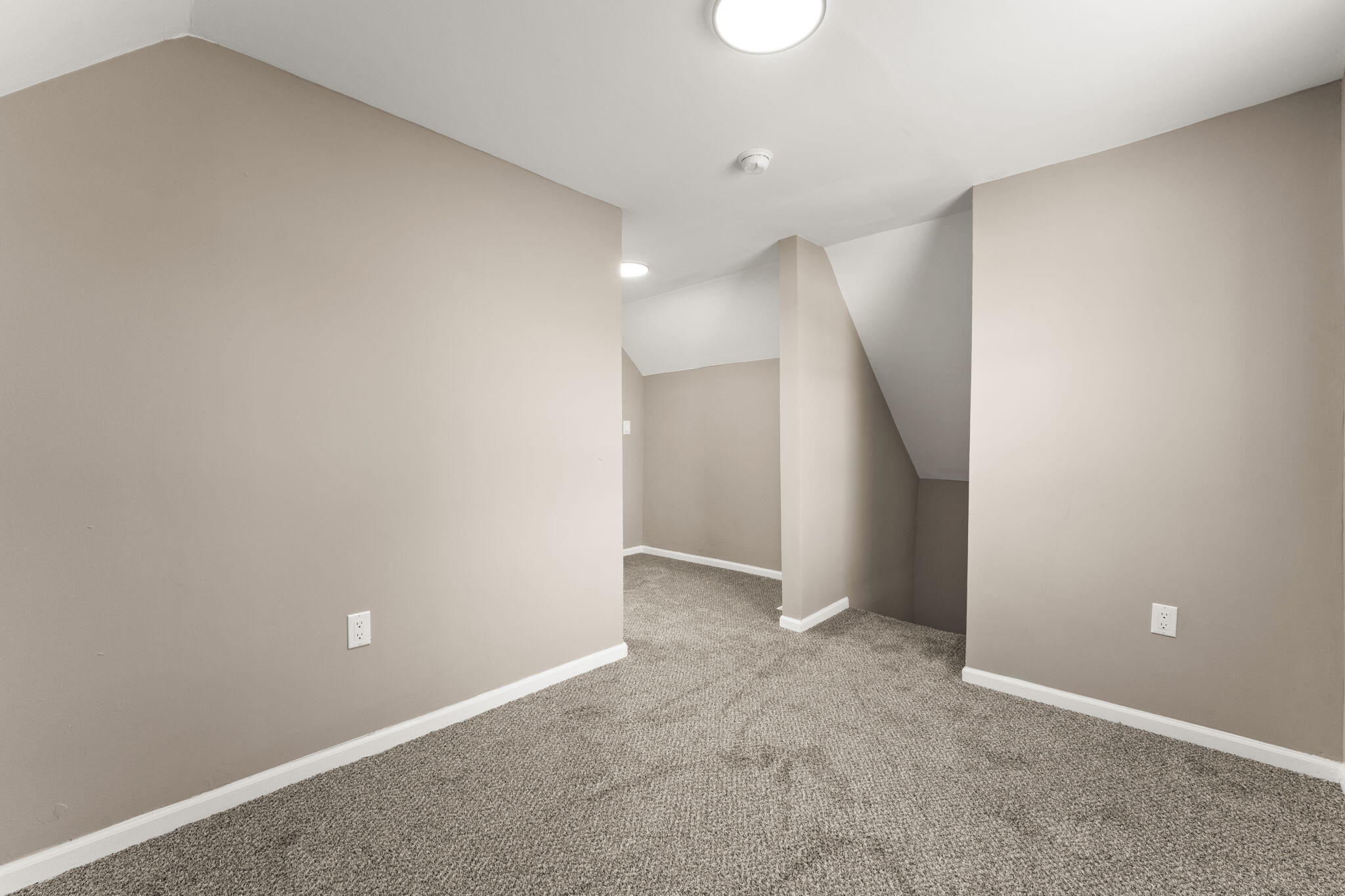 834 Willow Court, Hammond, IN 46320; Image #15