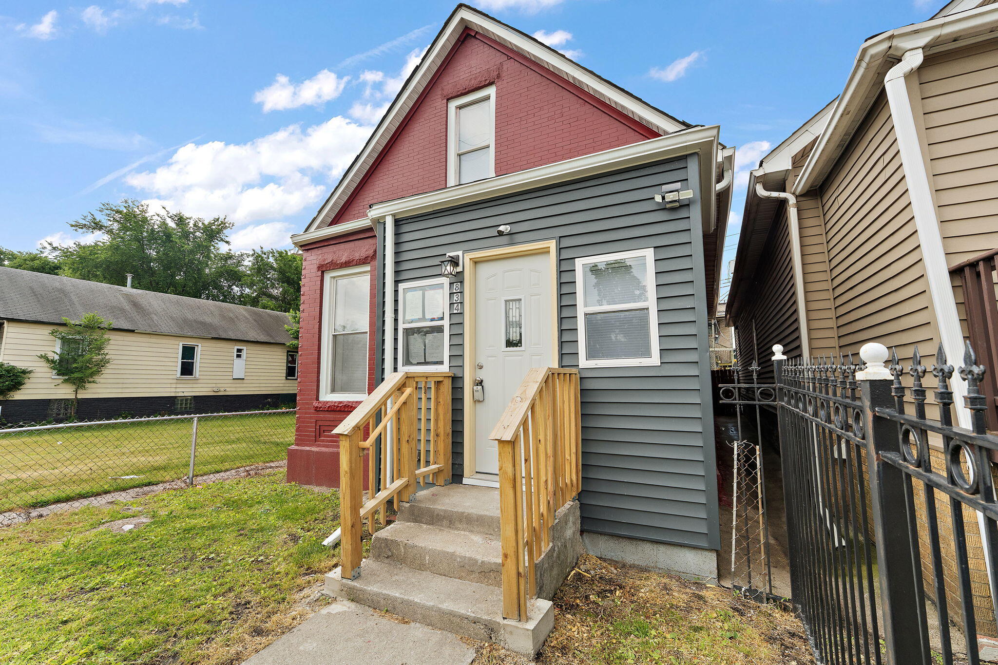 834 Willow Court, Hammond, IN 46320; Image #2