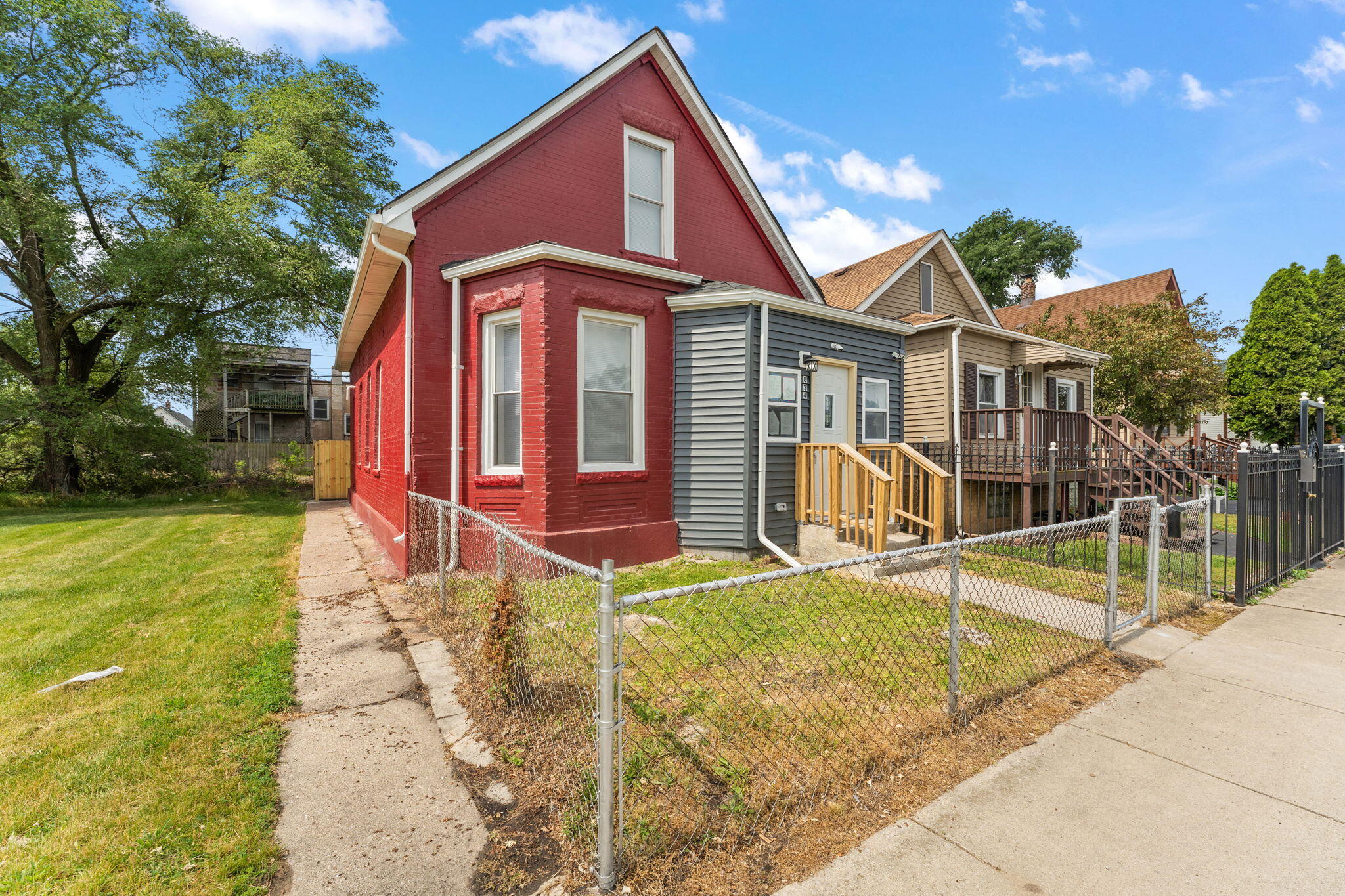 834 Willow Court, Hammond, IN 46320; Image #3