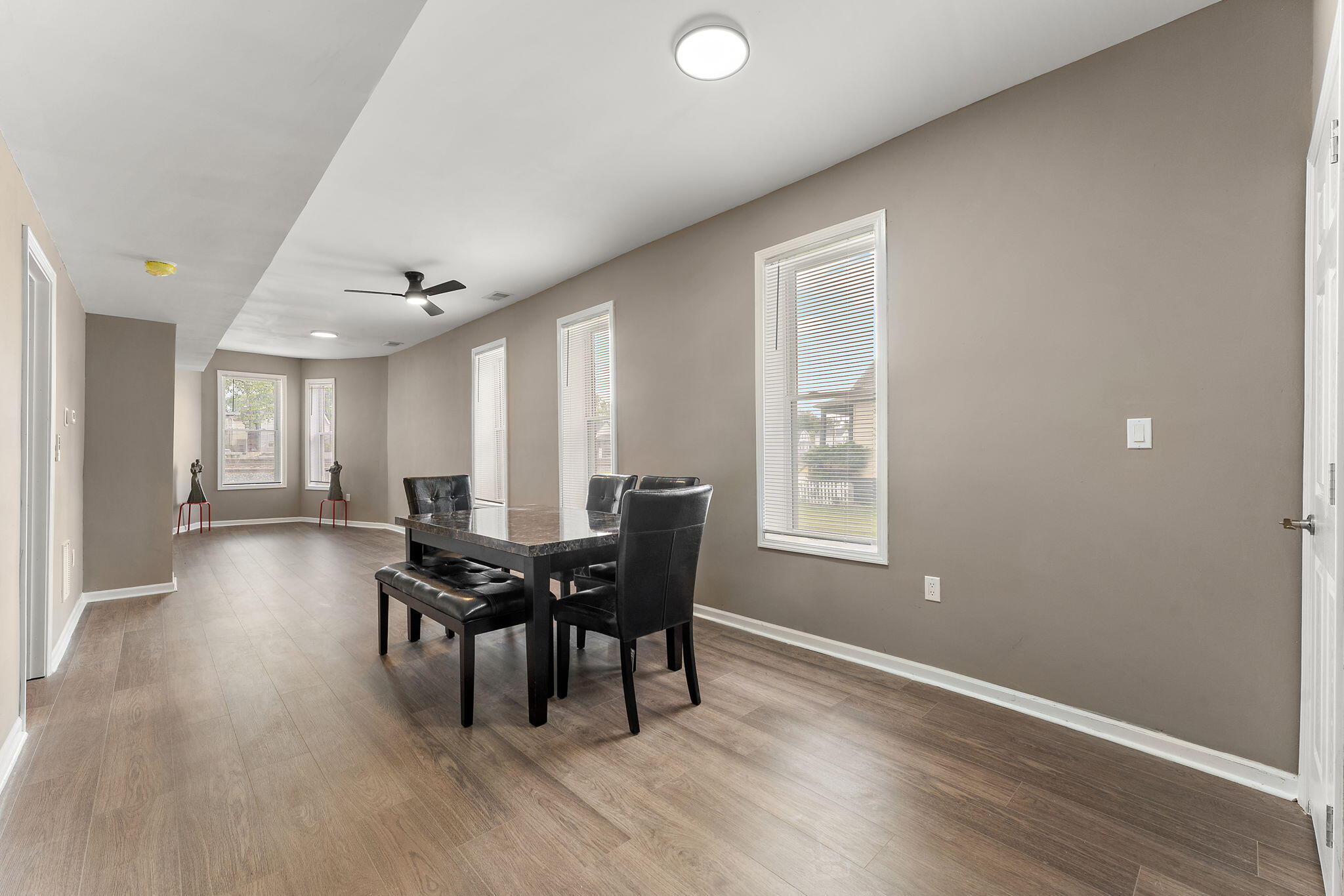 834 Willow Court, Hammond, IN 46320; Image #8