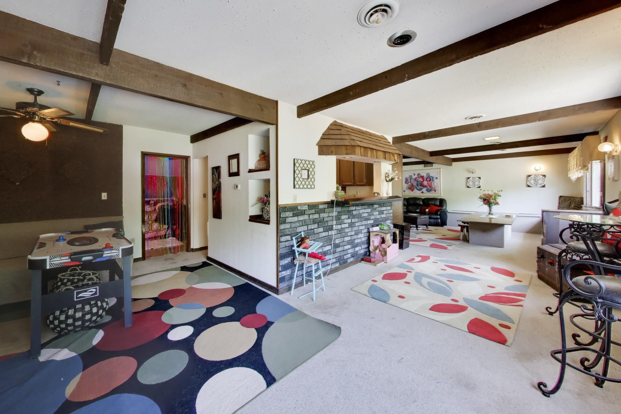 627 W Us Highway 30, Valparaiso, IN 46385; Image #12