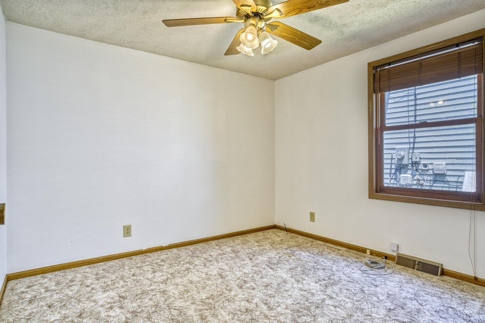 7107 Lindberg Avenue, Hammond, IN 46323; Image #11