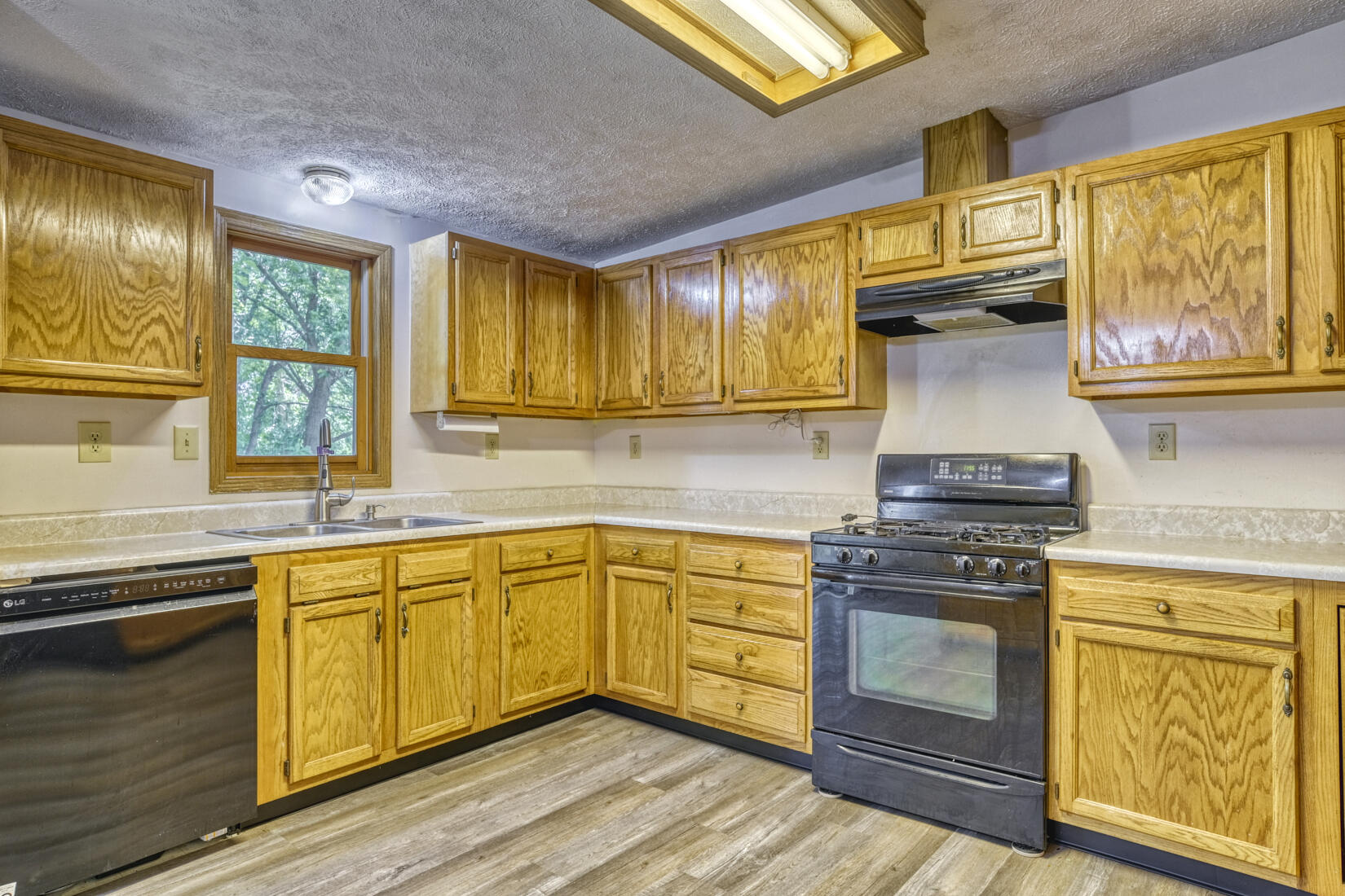 7107 Lindberg Avenue, Hammond, IN 46323; Image #3