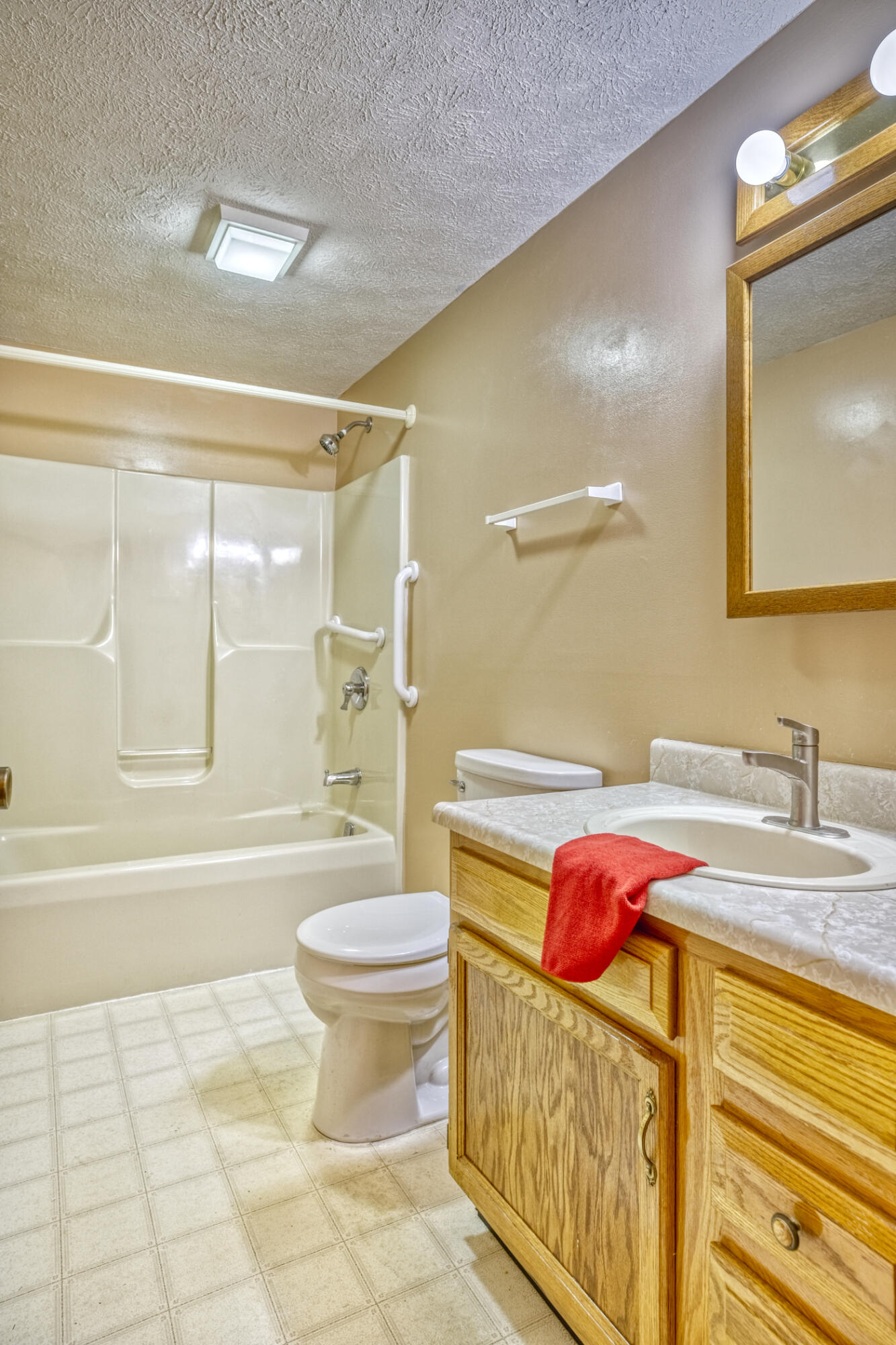7107 Lindberg Avenue, Hammond, IN 46323; Image #6