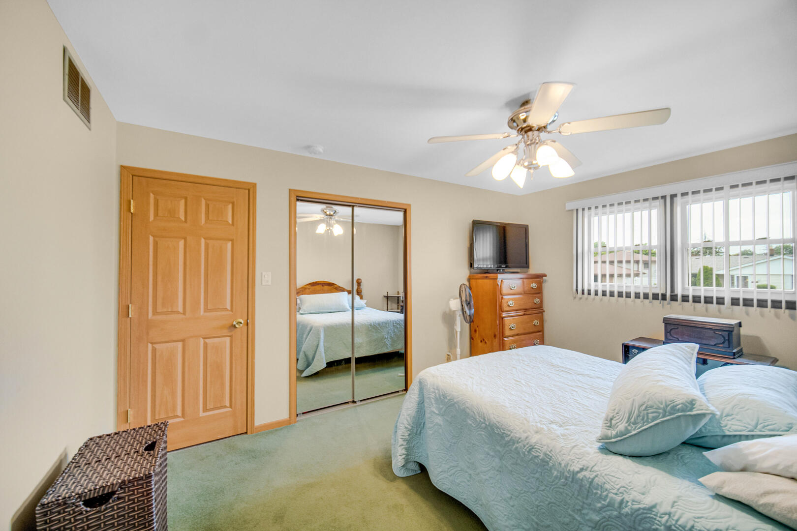 3504 Strong Place, Highland, IN 46322; Image #11