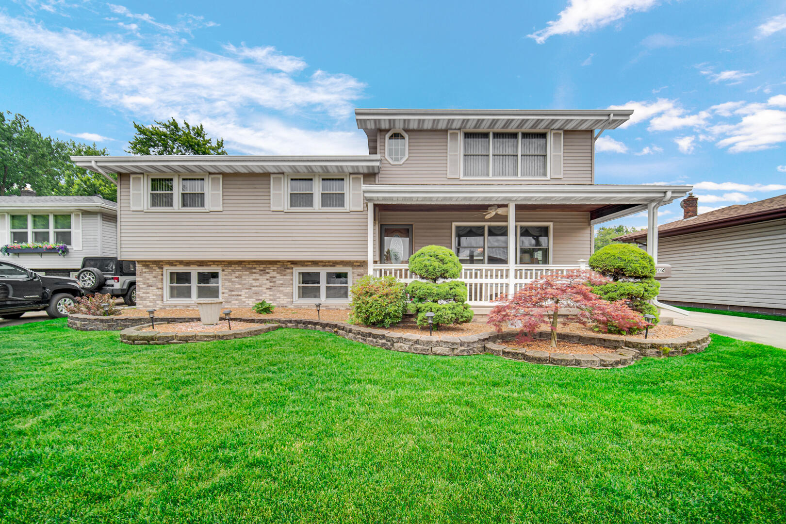 3504 Strong Place, Highland, IN 46322; Image #2