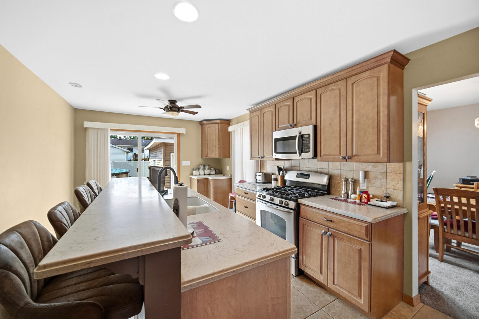 3504 Strong Place, Highland, IN 46322; Image #3