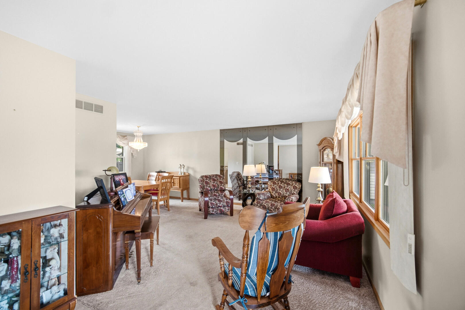 3504 Strong Place, Highland, IN 46322; Image #7