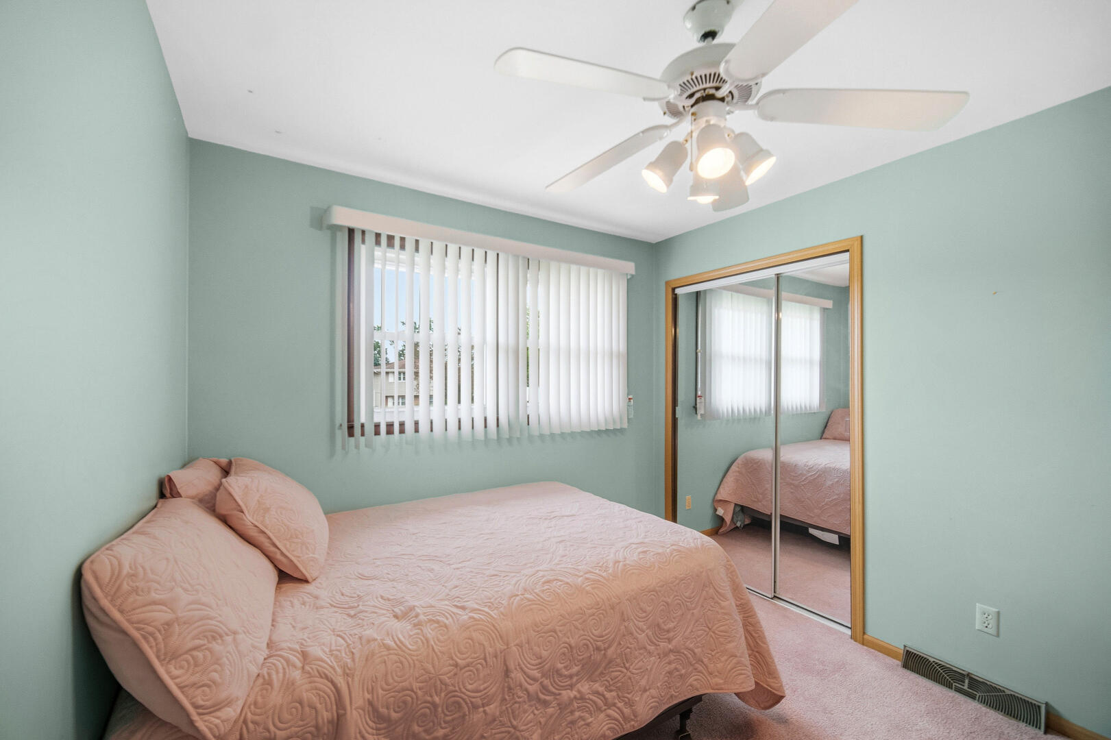 3504 Strong Place, Highland, IN 46322; Image #9