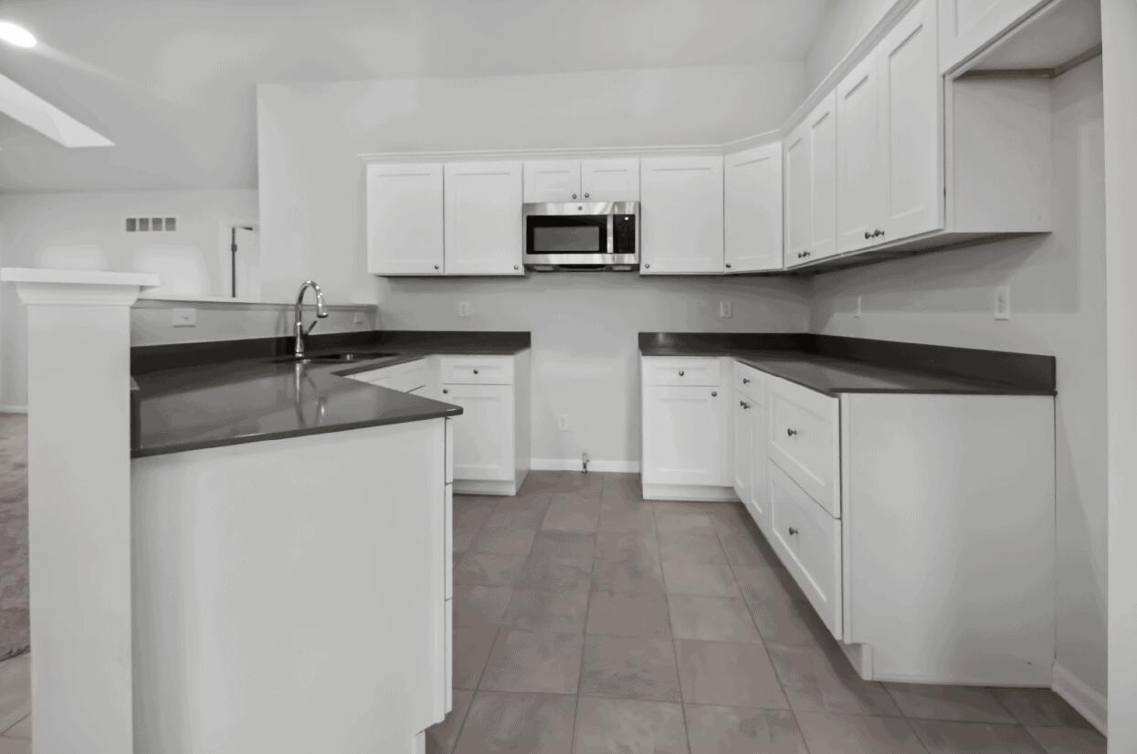8253 Aviana Avenue, Merrillville, IN #65b, 46410; Image #3