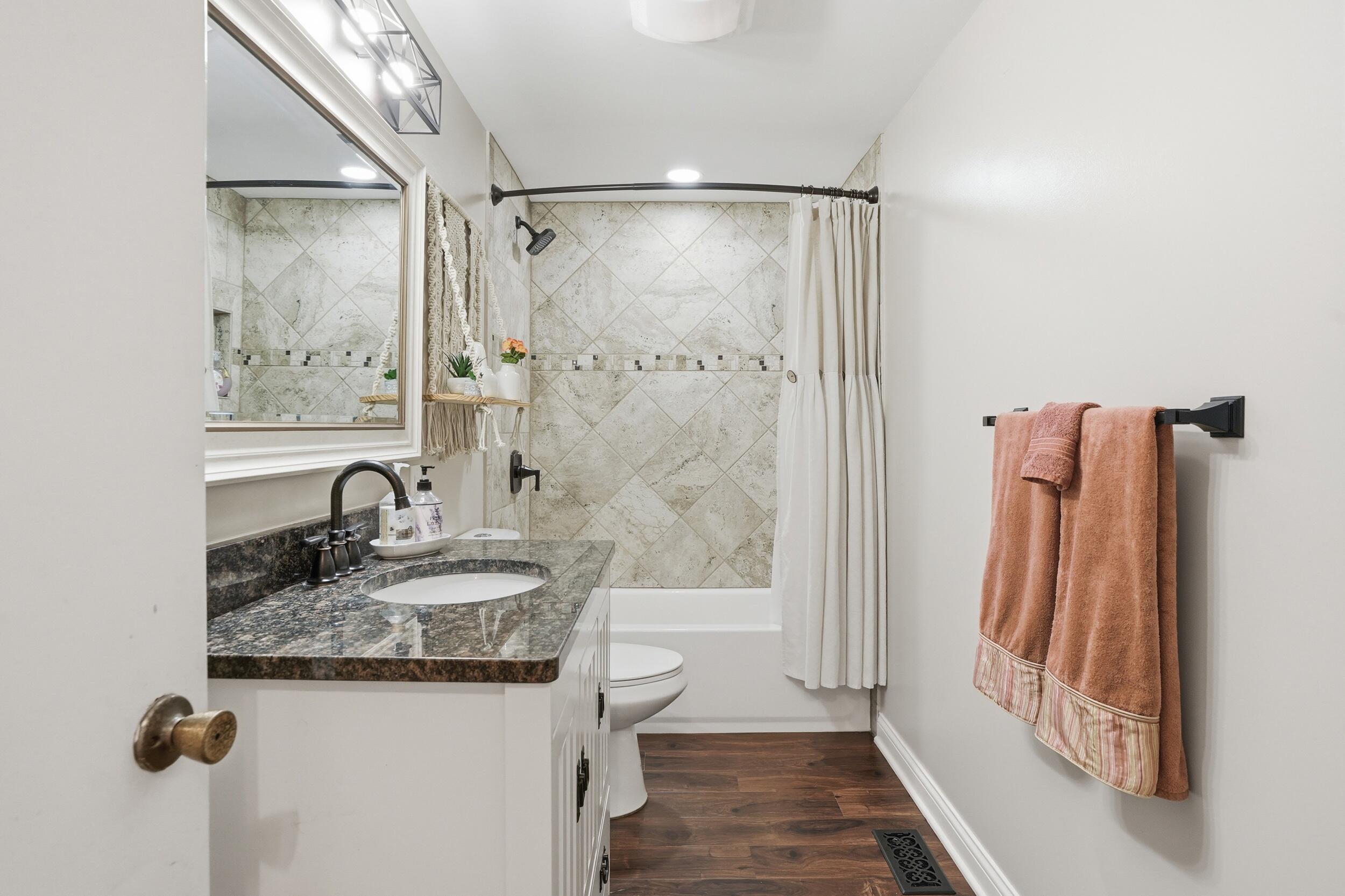 1015 Pettibone Street, Crown Point, IN 46307; Image #15